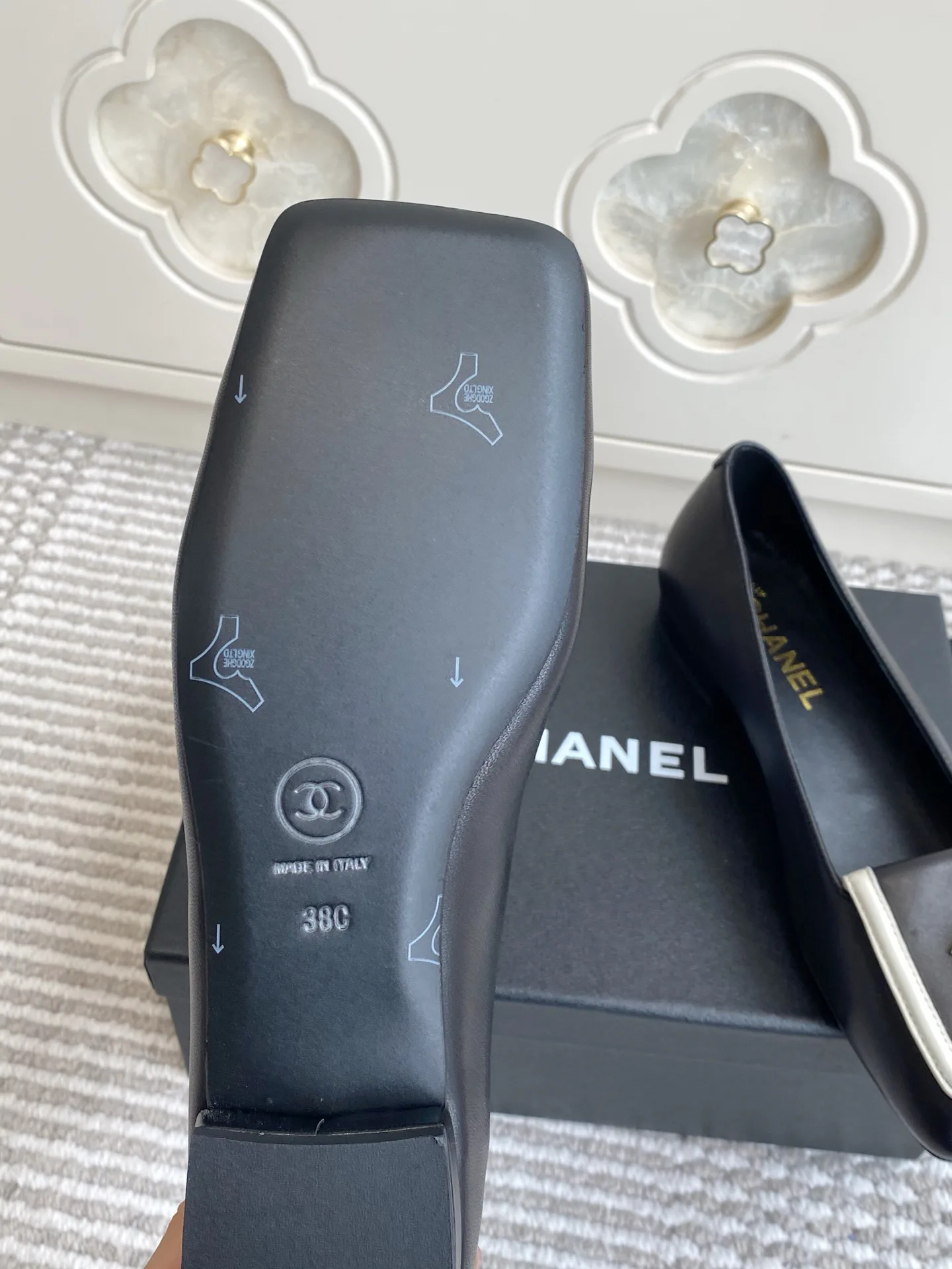 Women's Ballet Flats CHANEL 16932211