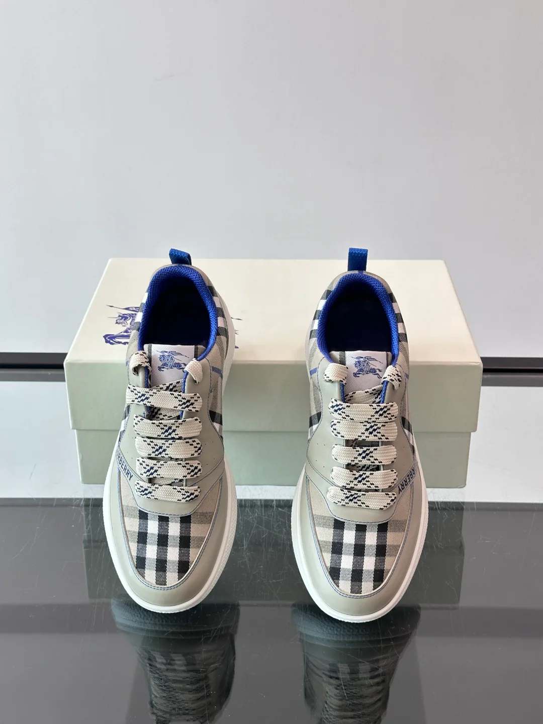 Men's Sneakers BURBERRY 18449433