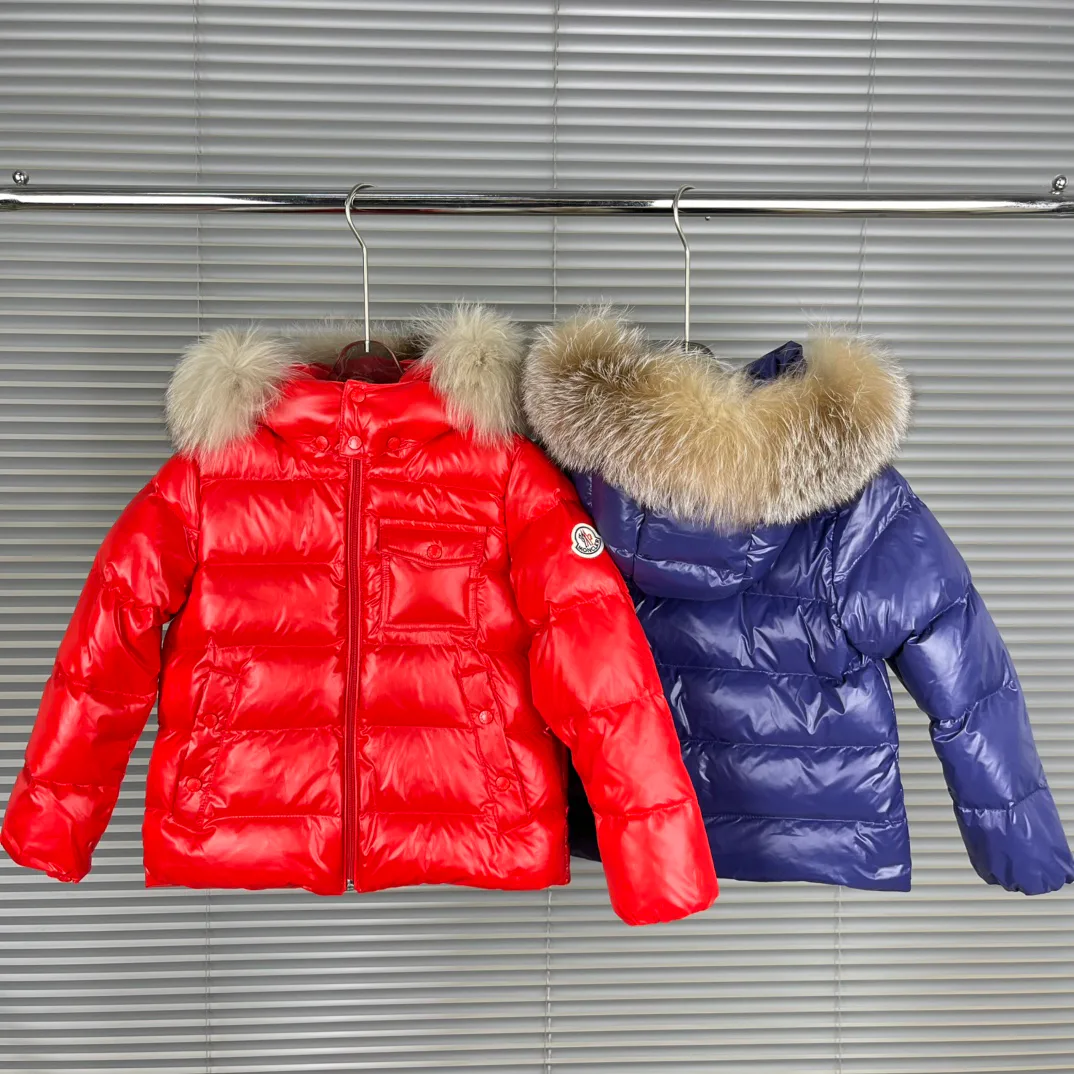 Women's Jackets And Down Jackets MONCLER 17912626