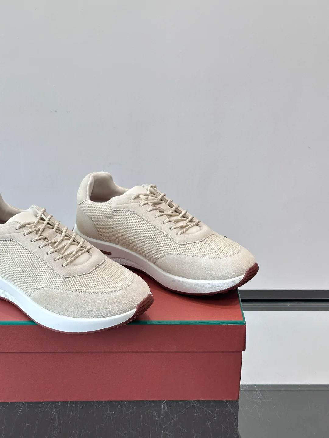 Women's Sneakers LORO PIANA 17730626