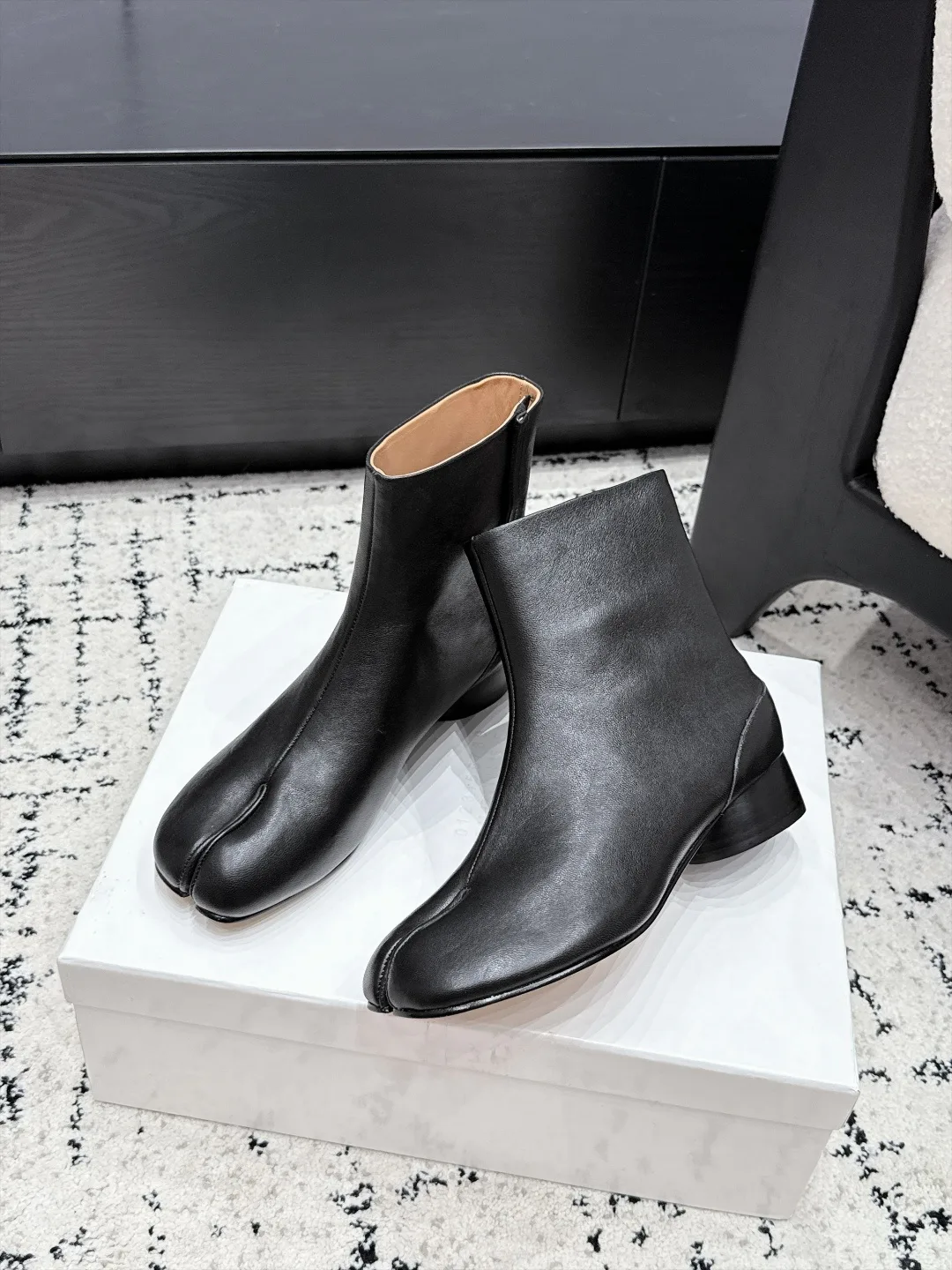 Women's Booties MAISON MARGIELA 18406403