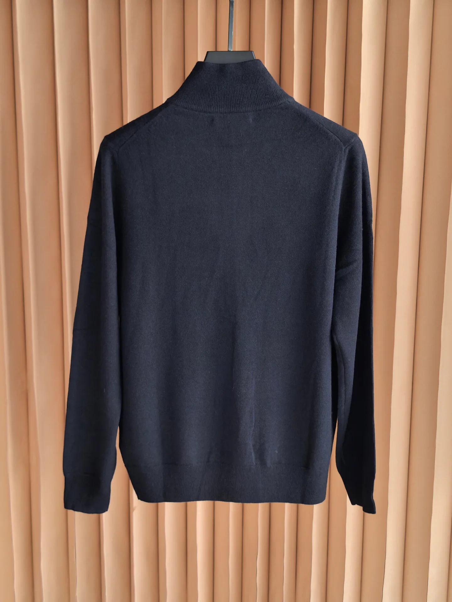Men's Jumpers And Sweaters LORO PIANA 17943942