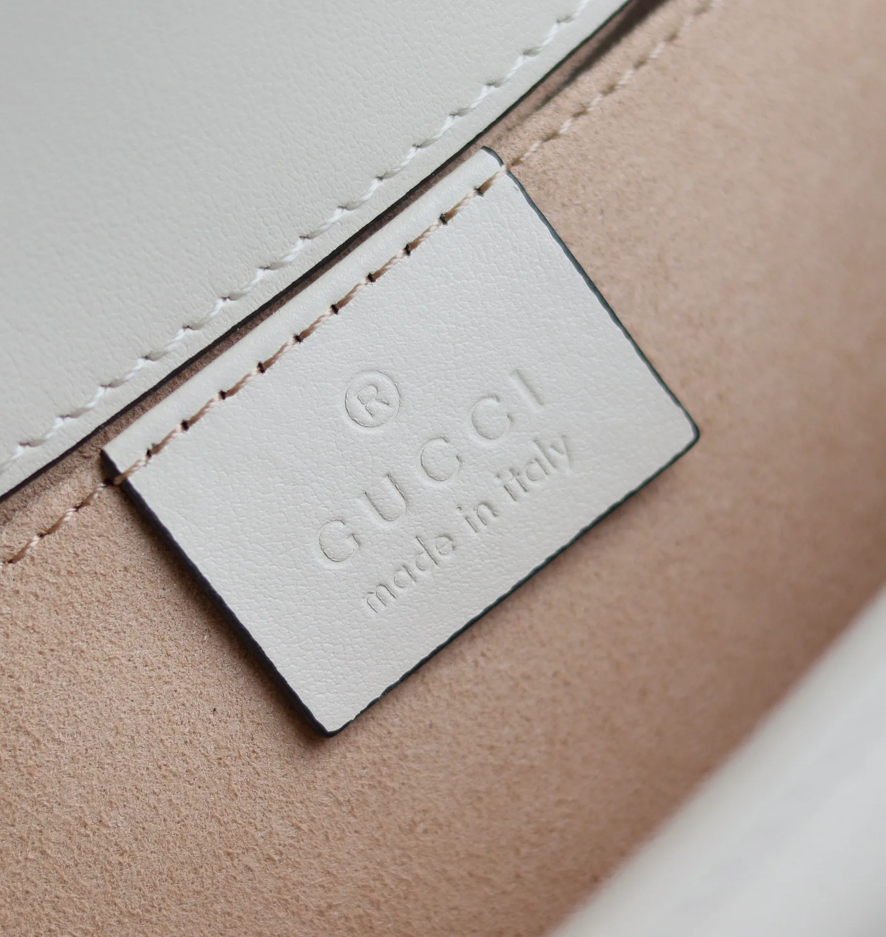 Women's Classic Handbags GUCCI 17947970