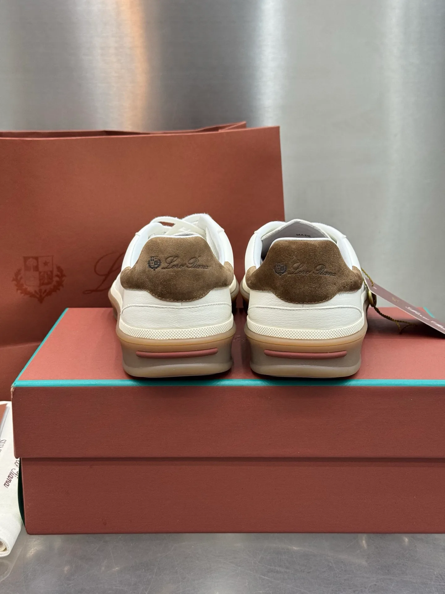 Women's Sneakers LORO PIANA 17811465
