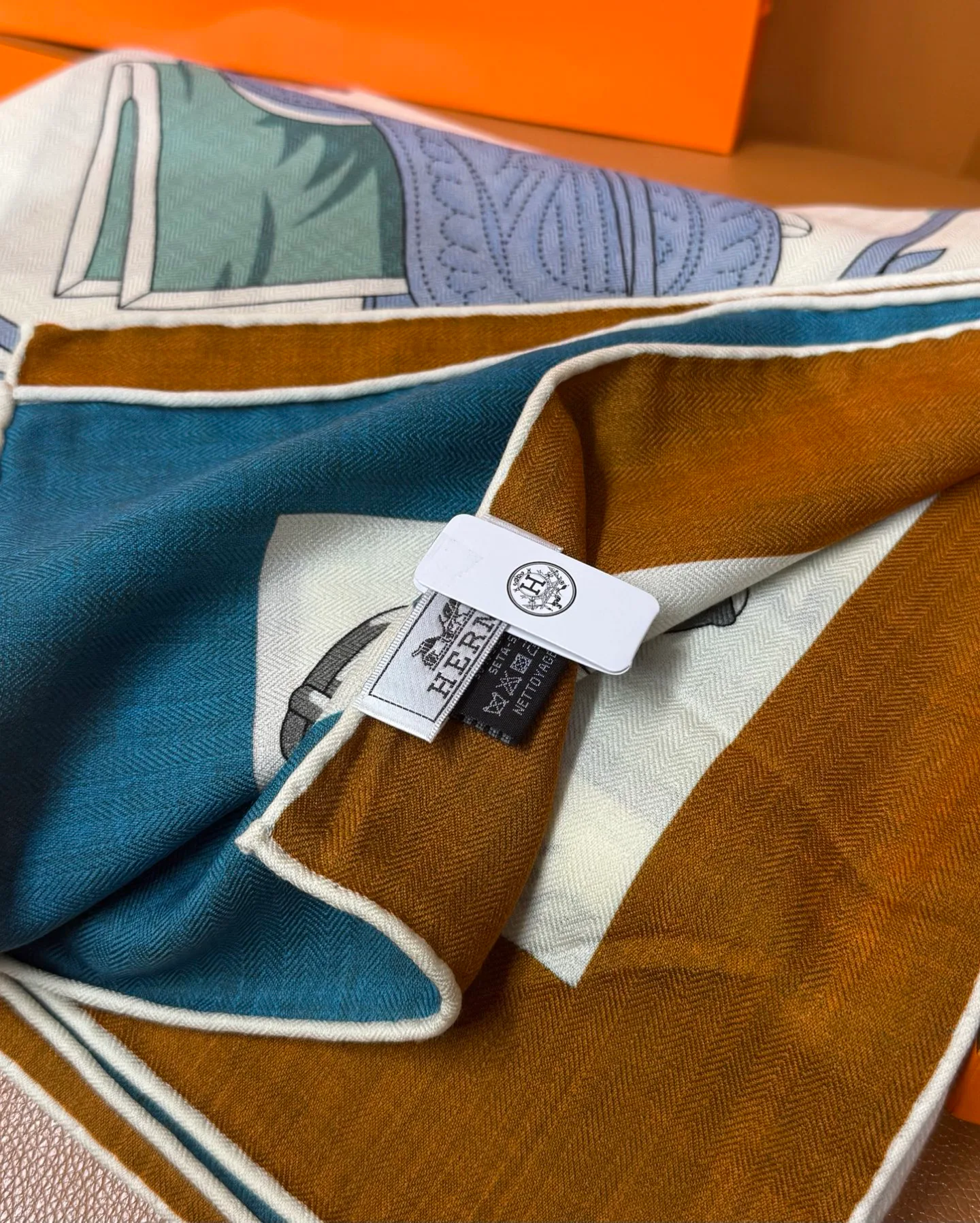 Silk Scarves HERMES 18127155
