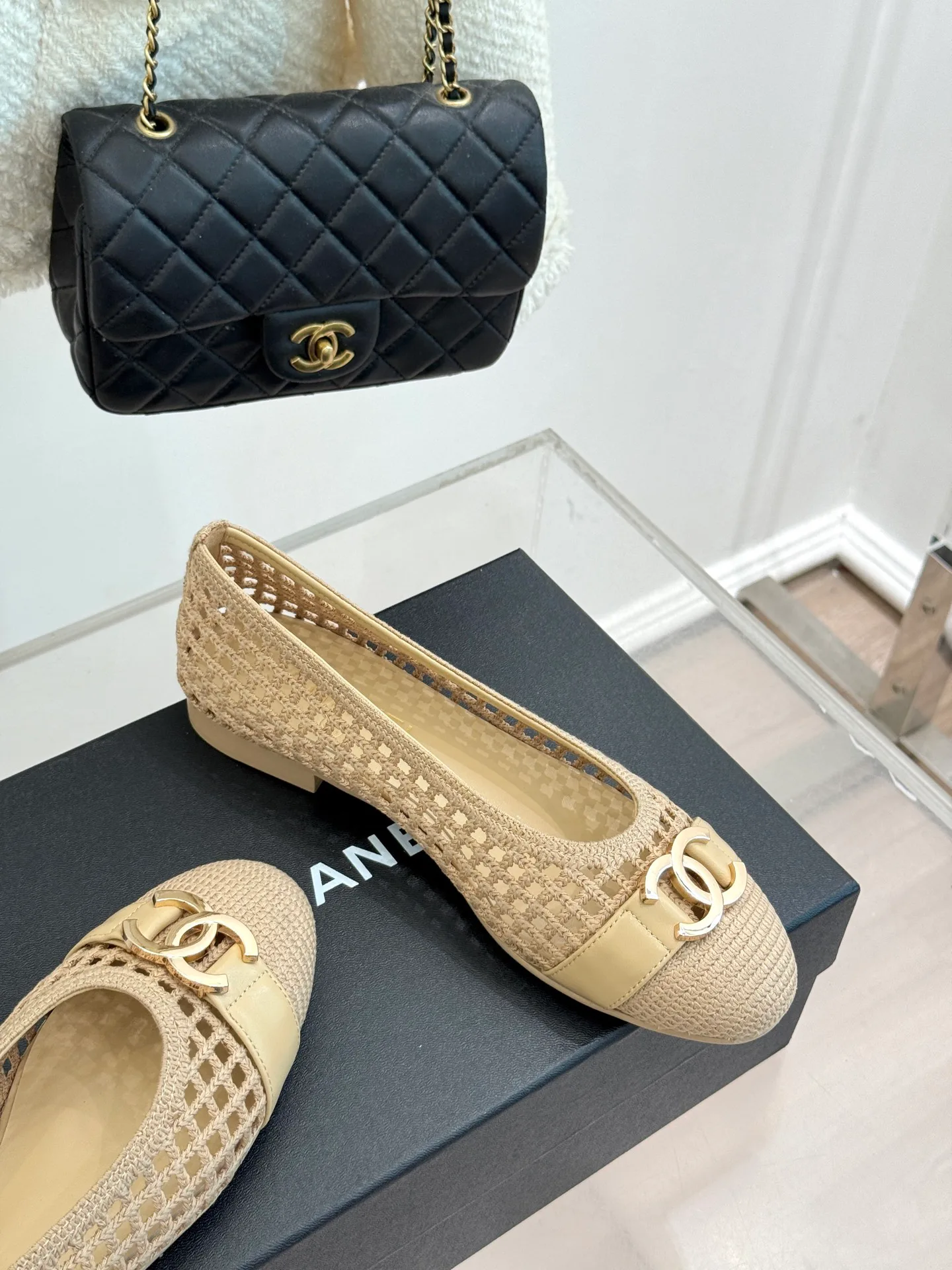 Women's Ballet Flats CHANEL 17240715