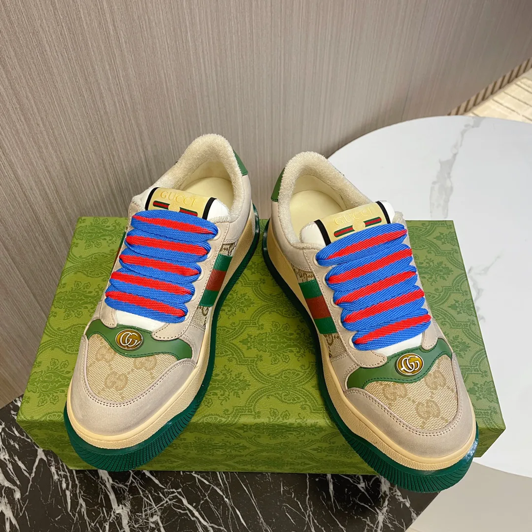 Women's Sneakers GUCCI 17897019