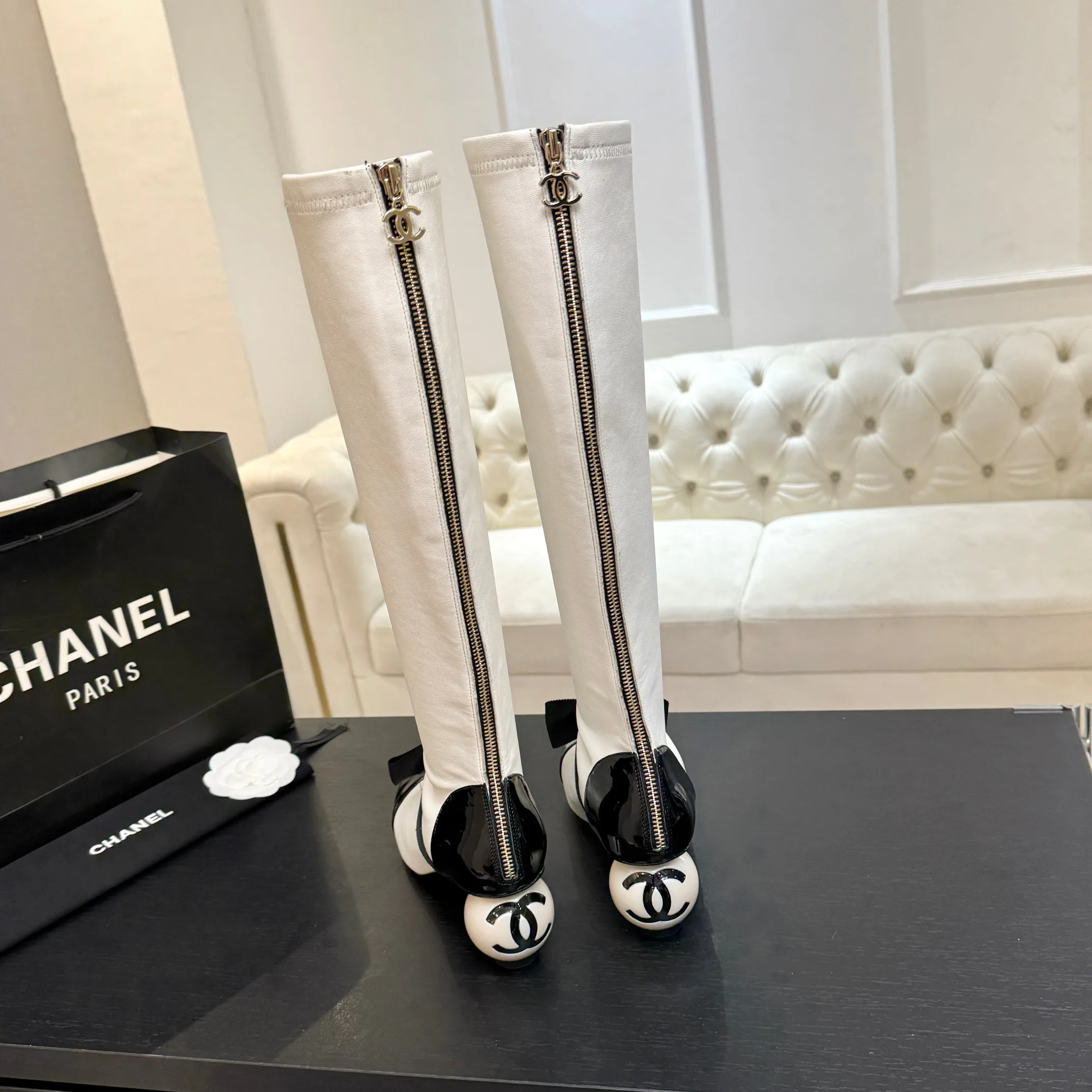 Women's Boots CHANEL 18063048