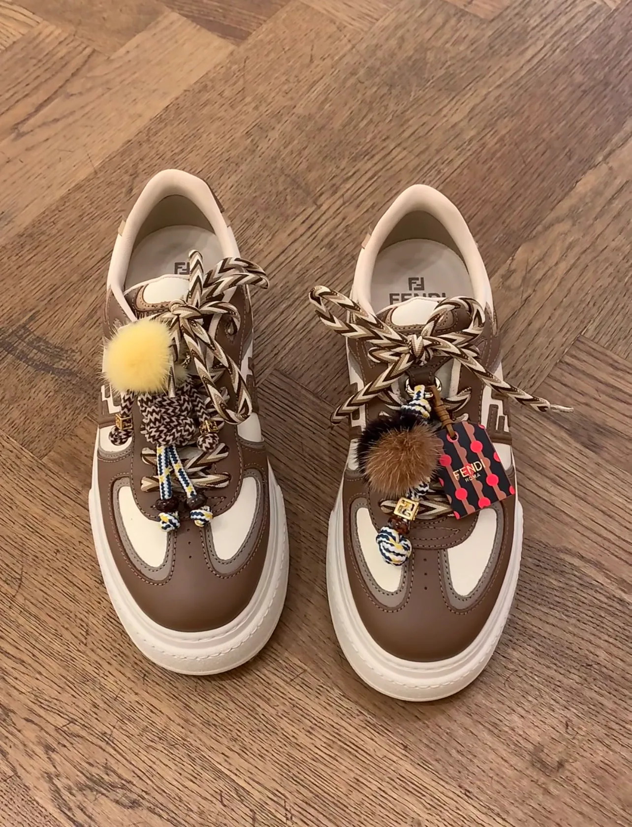 Women's Sneakers FENDI 18080494