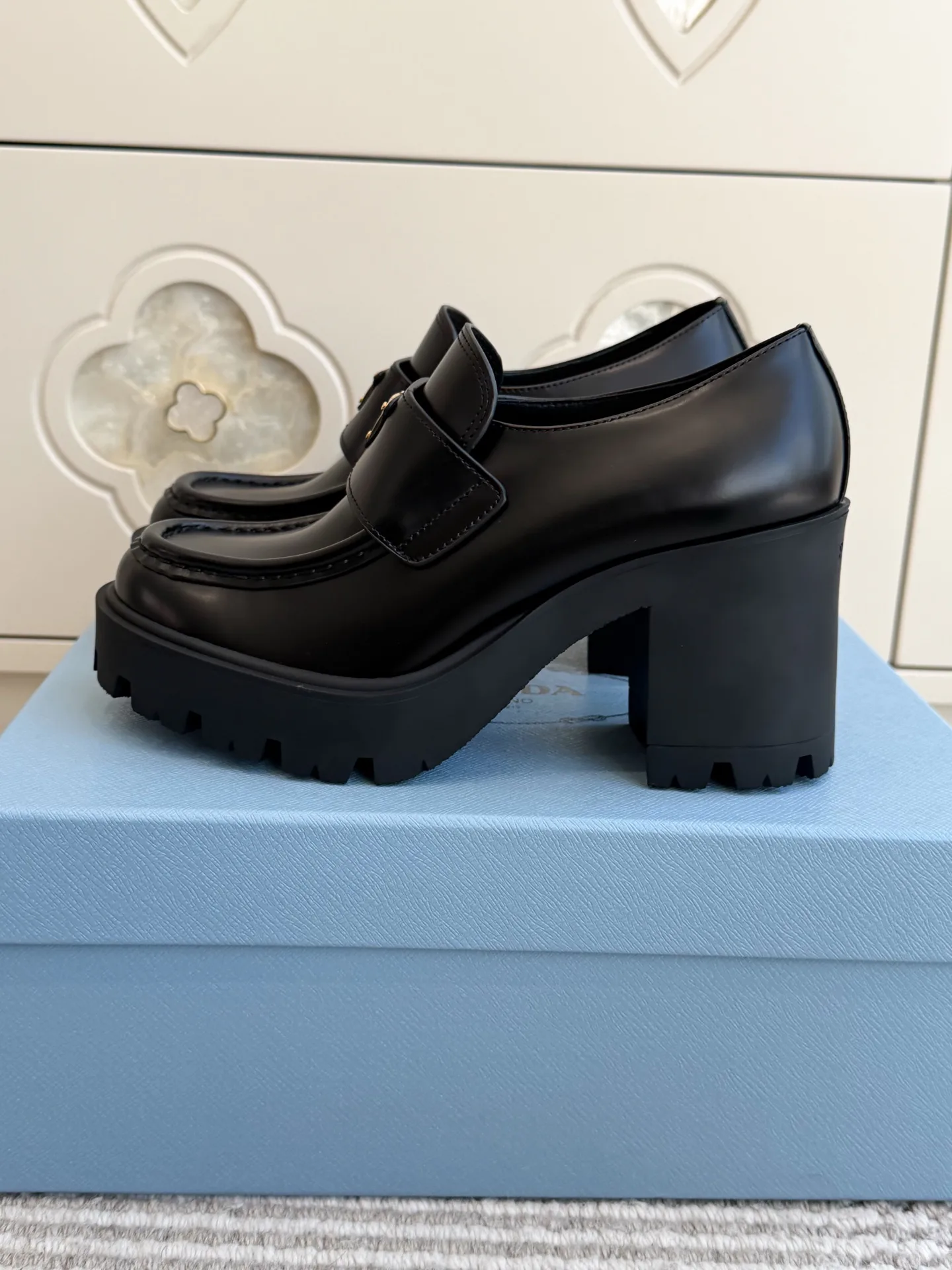 Women's Loafers And Moccasins PRADA 17872183