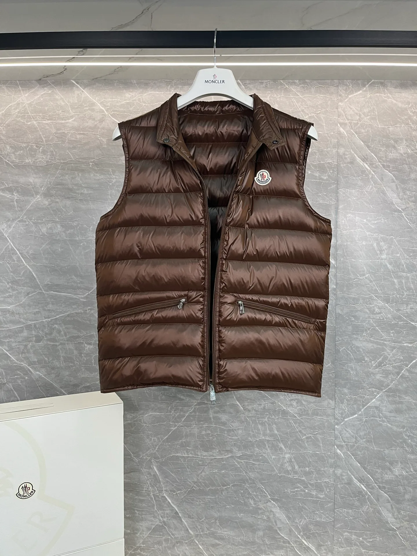 Women's Vests MONCLER 18199691