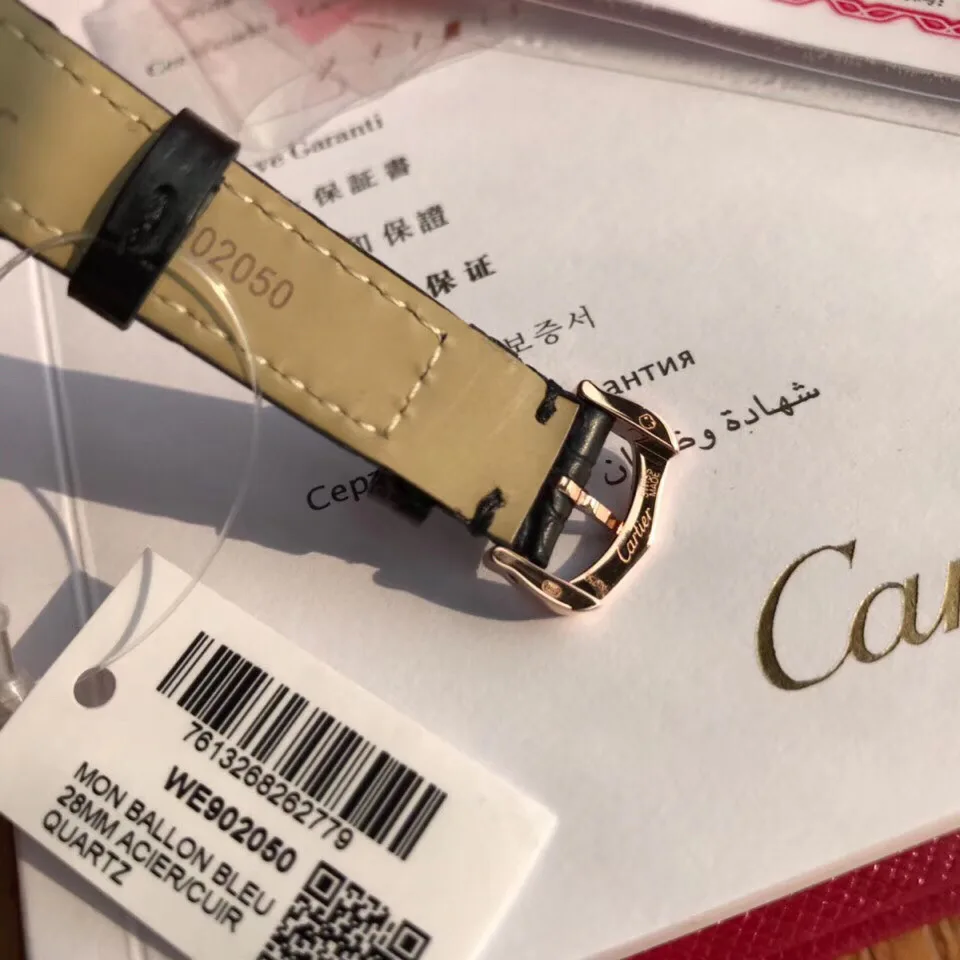 Women's Watches CARTIER 17638271