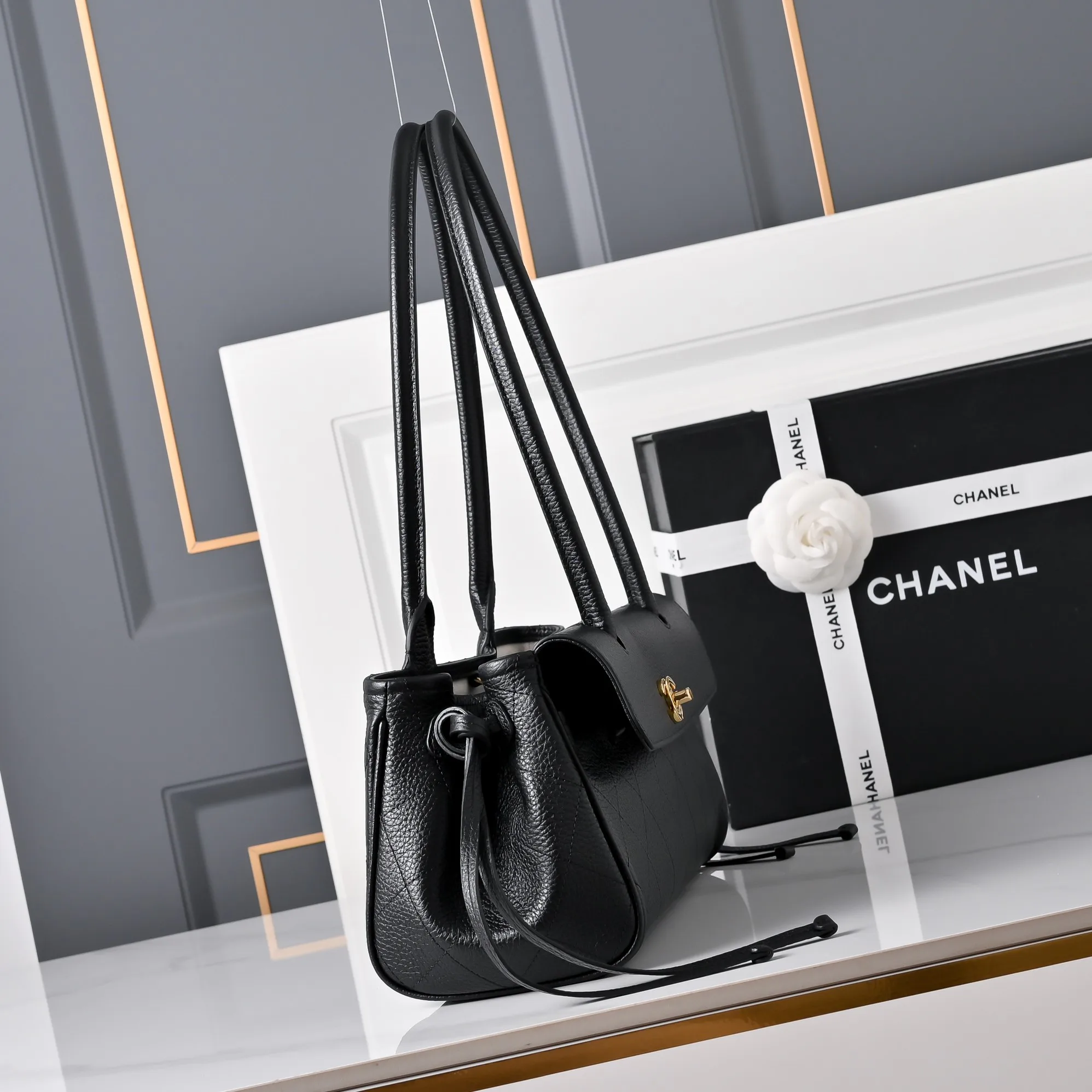 Women's Classic Handbags CHANEL 18147805