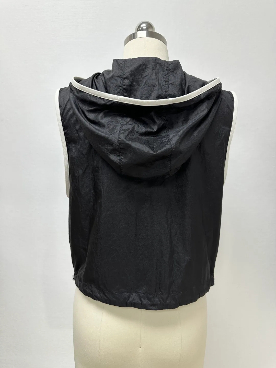 Women's Jackets And Down Jackets CHANEL 16907936