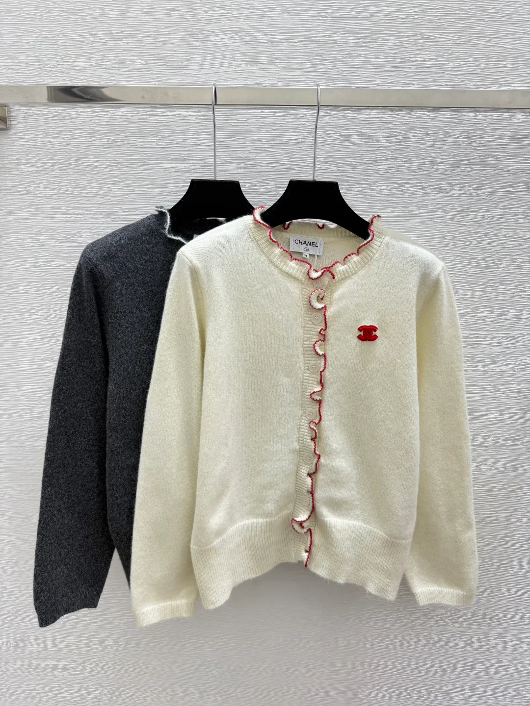 Women's Jumpers And Sweaters CHANEL 18028240