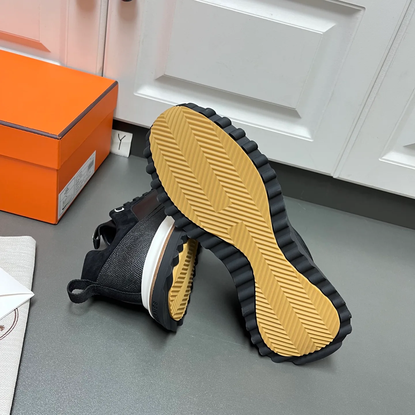 Men's Sneakers HERMES 18244534