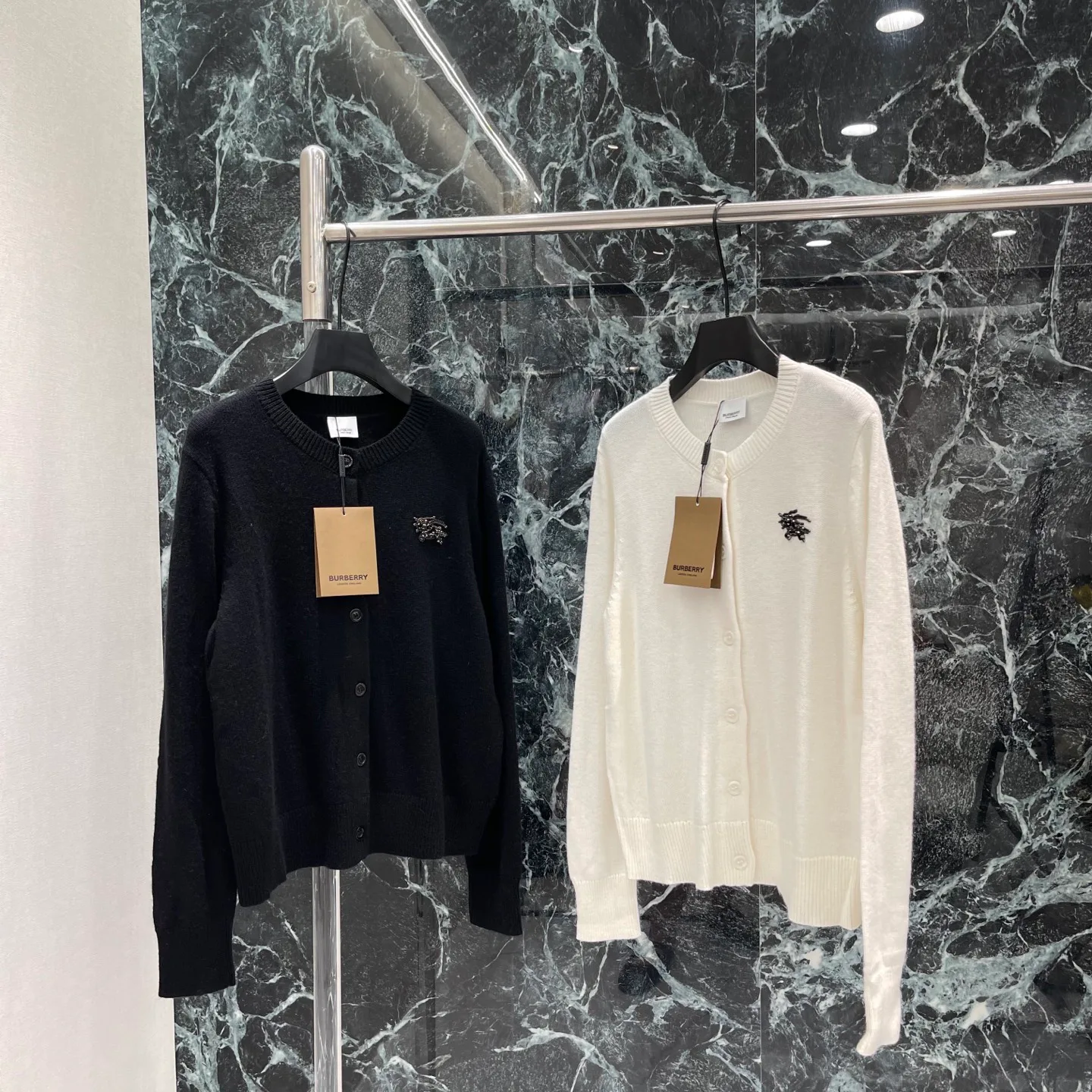 Women's Jumpers And Sweaters BURBERRY 18280372