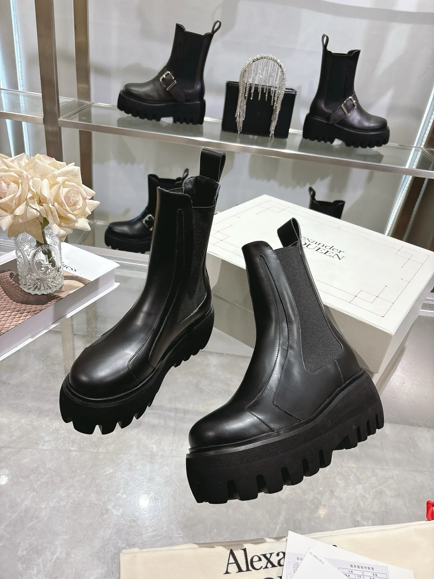 Ботинки Женские Alexander Mcqueen 18561998