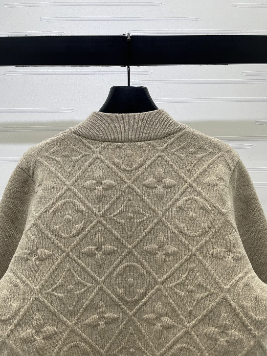 Джемперы И Свитеры Женские Louis Vuitton 18680775
