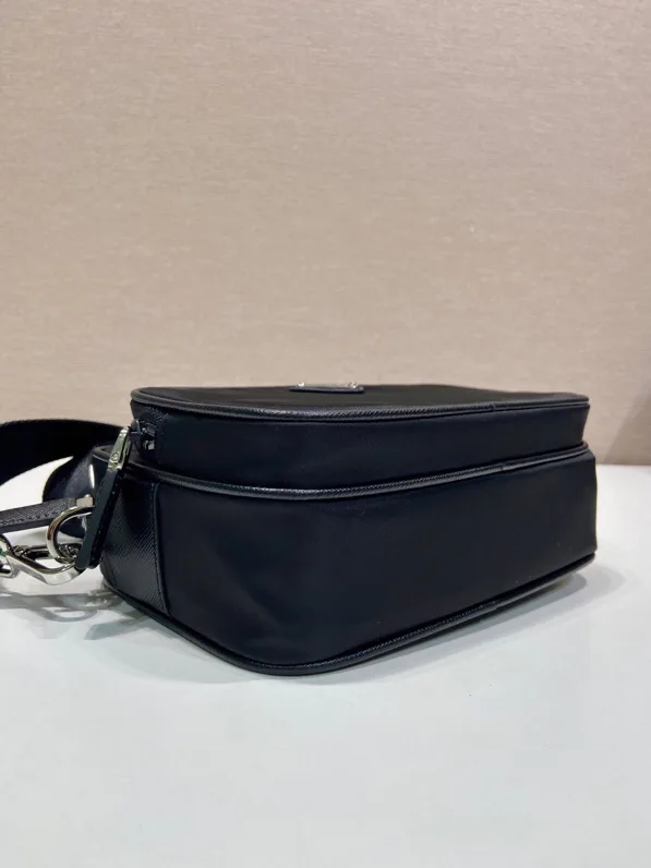 Women's Shoulder Bags PRADA 18362282