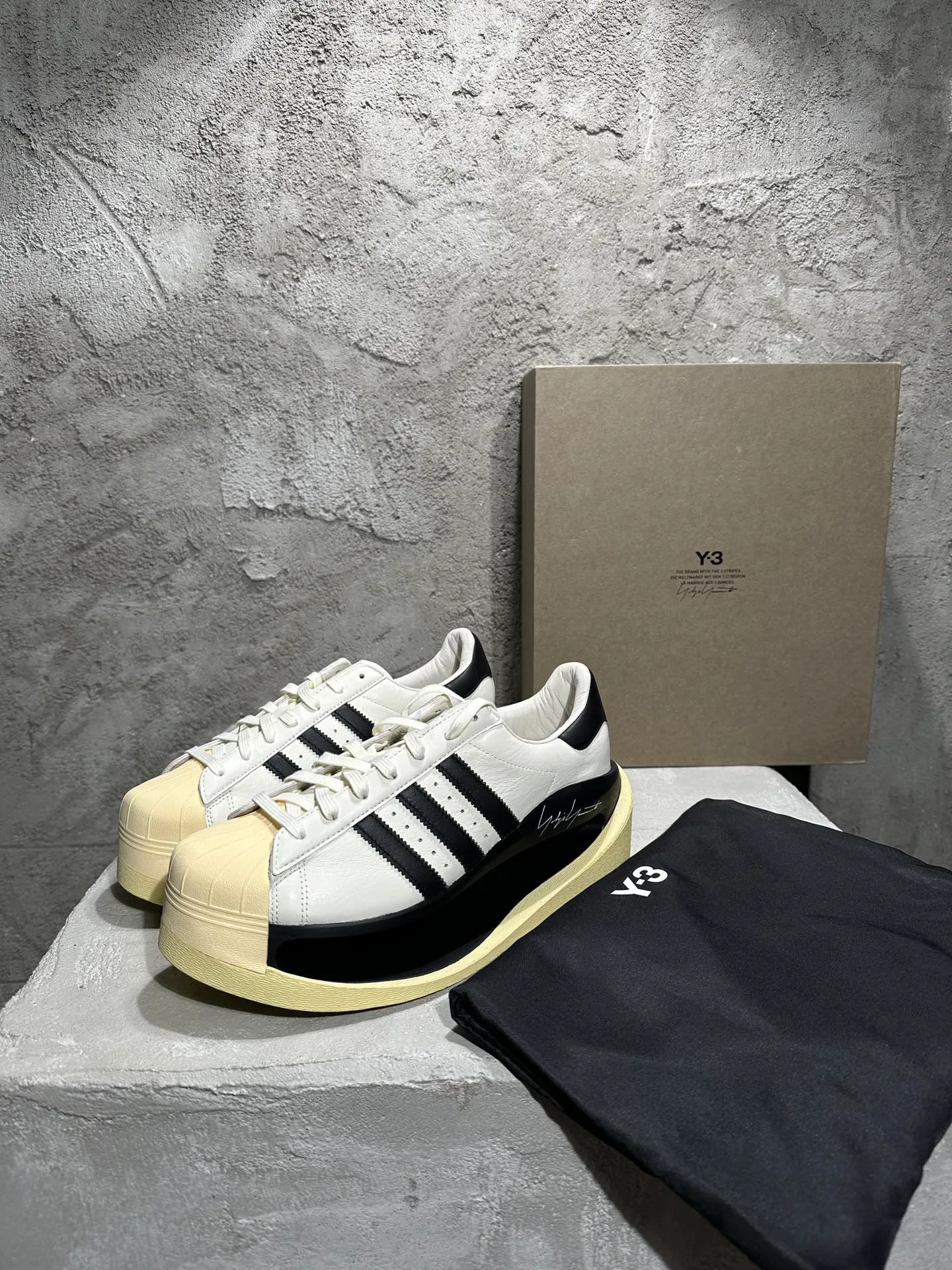 Men's Sneakers Y-3 18011943