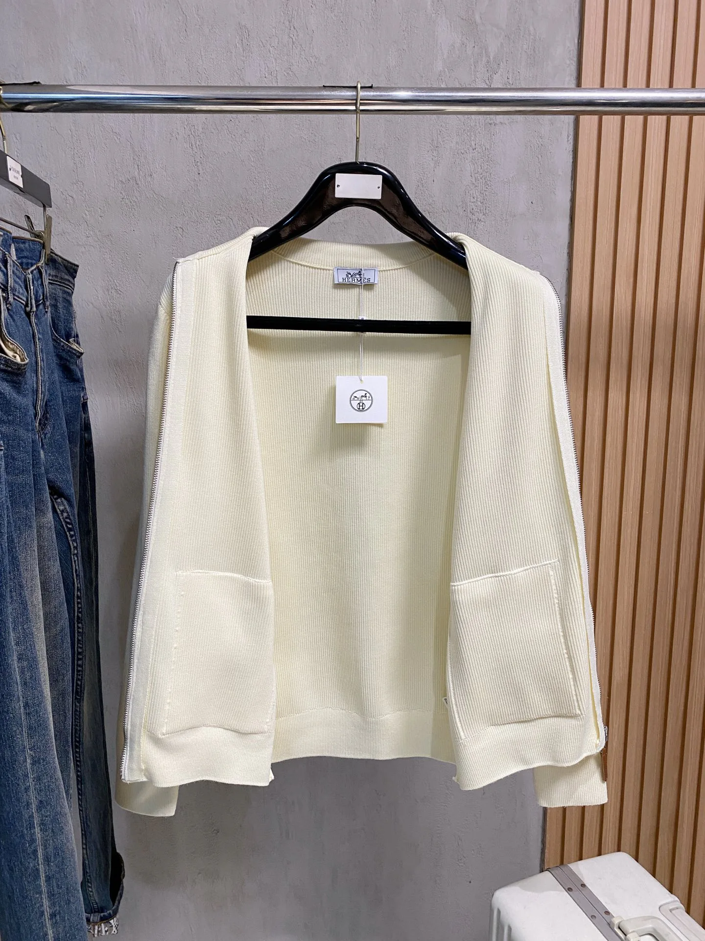 Men's Jumpers And Sweaters HERMES 18098159