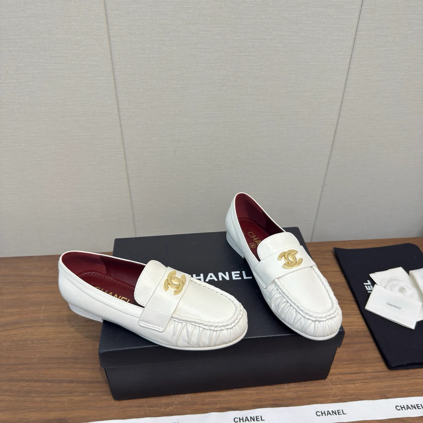 Women's Loafers And Moccasins CHANEL 17838043
