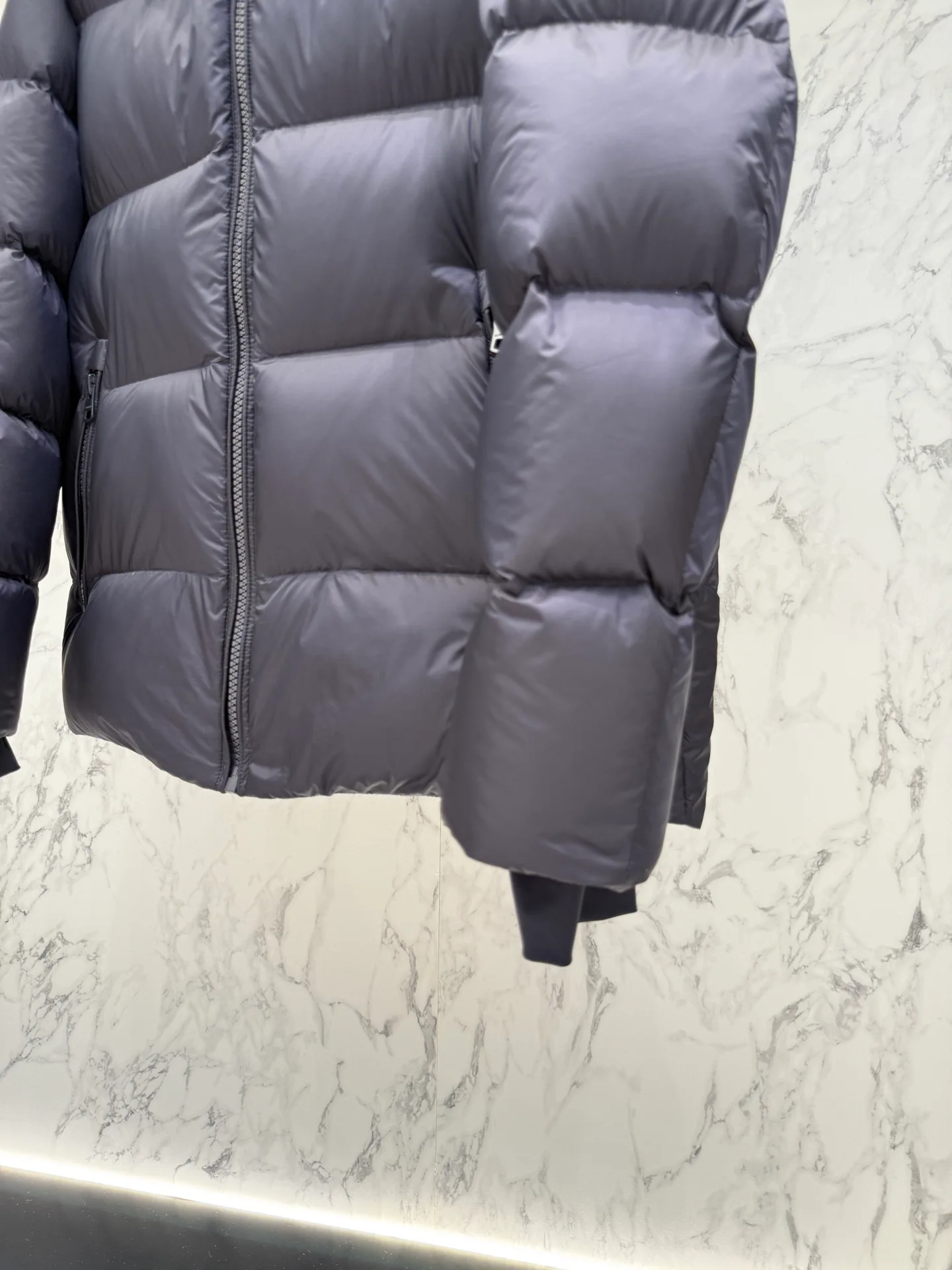 Women's Jackets And Down Jackets BURBERRY 18387695