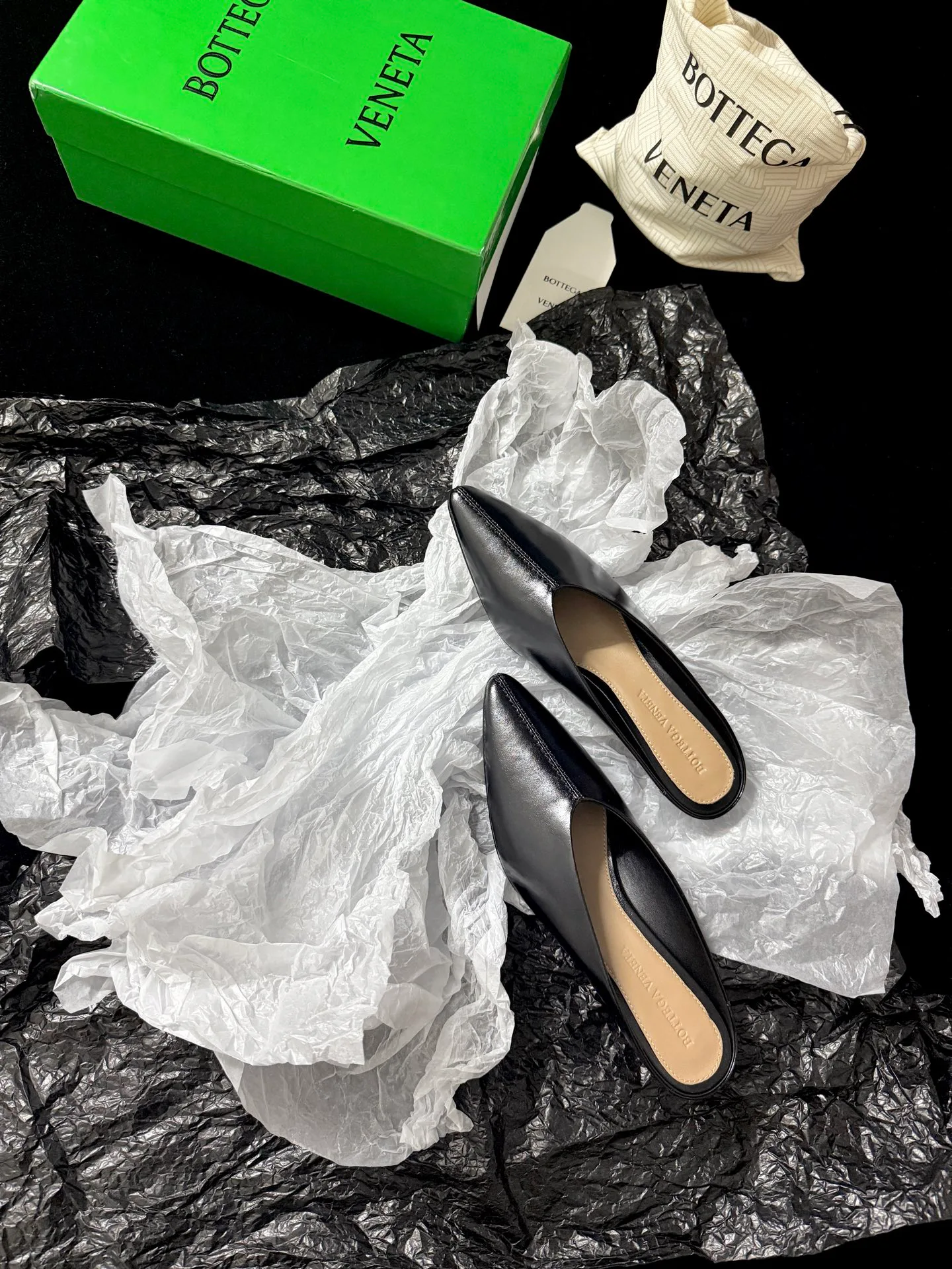 Women's Mules And Clogs BOTTEGA VENETA 17647661