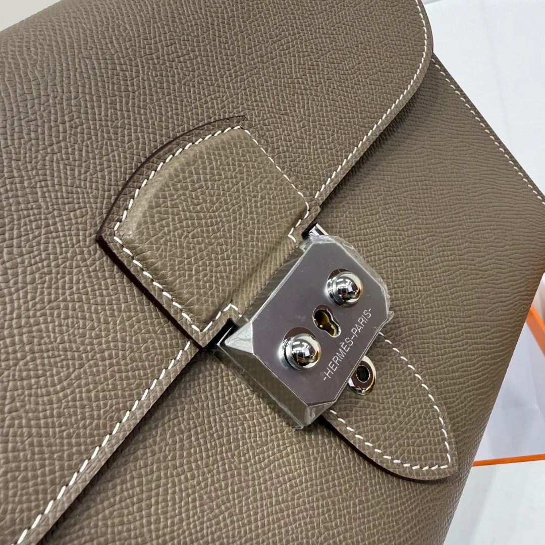 Women's Clutches HERMES 18077348
