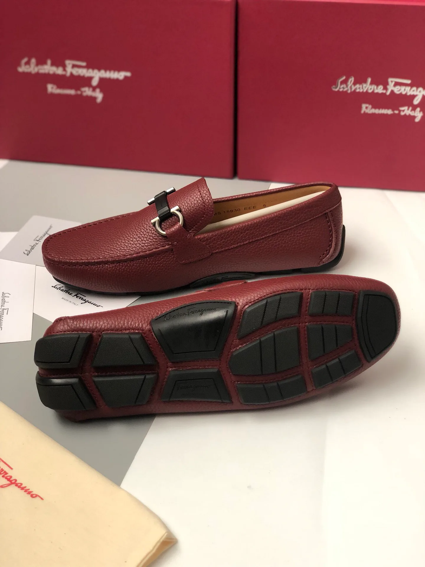 Men's Loafers And Dress Shoes SALVATORE FERRAGAMO 17722760