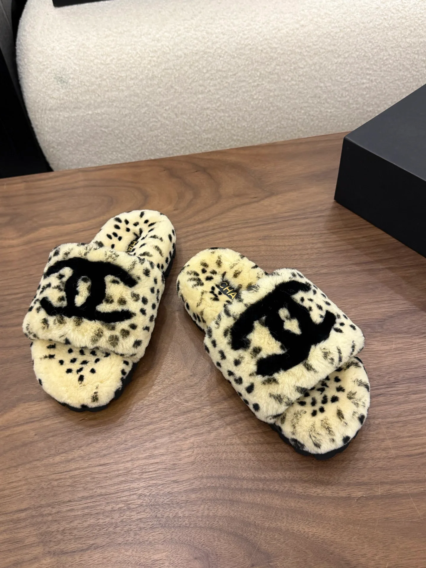Women's Slippers CHANEL 18223640