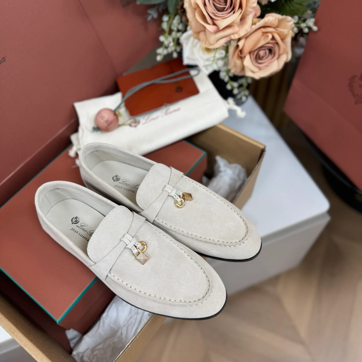 Women's Loafers And Moccasins LORO PIANA 17418235