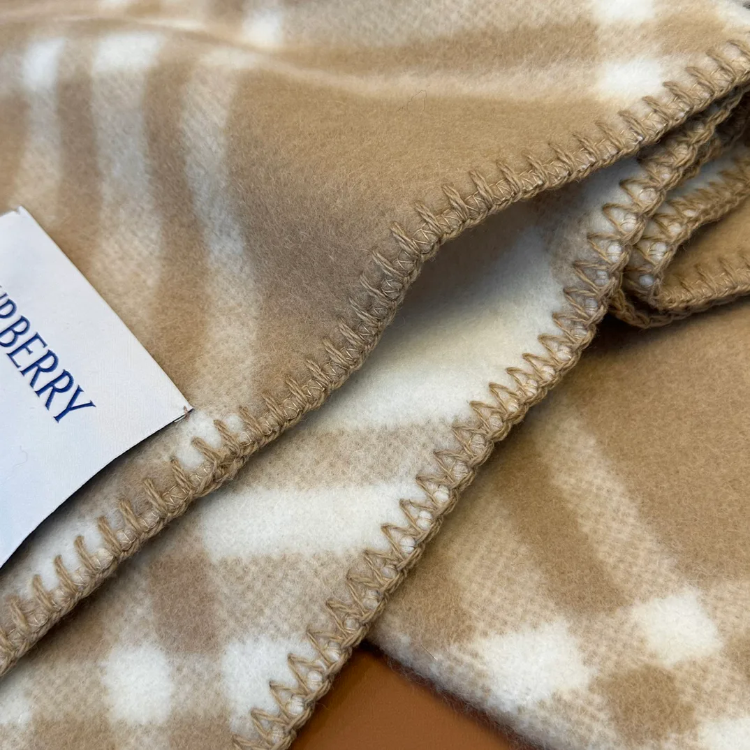 Scarves BURBERRY 18401216