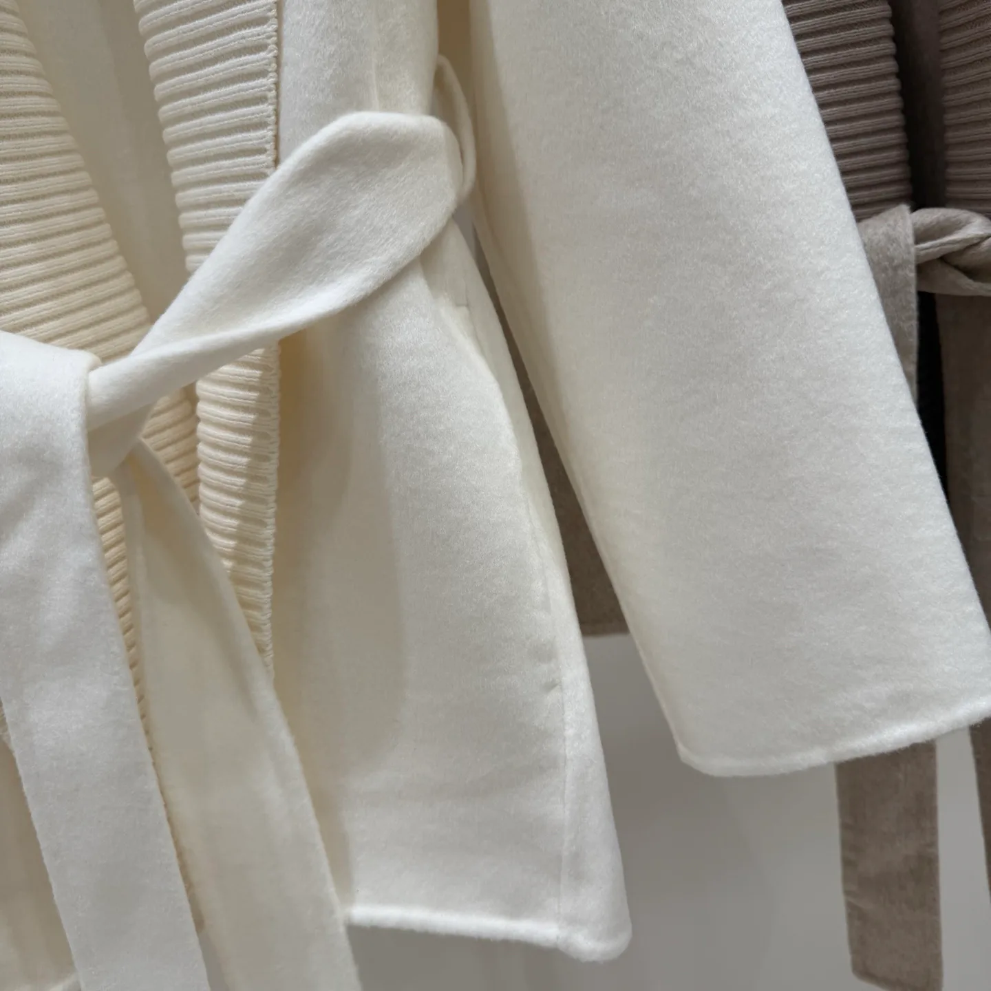 Women's Coats LORO PIANA 17830187