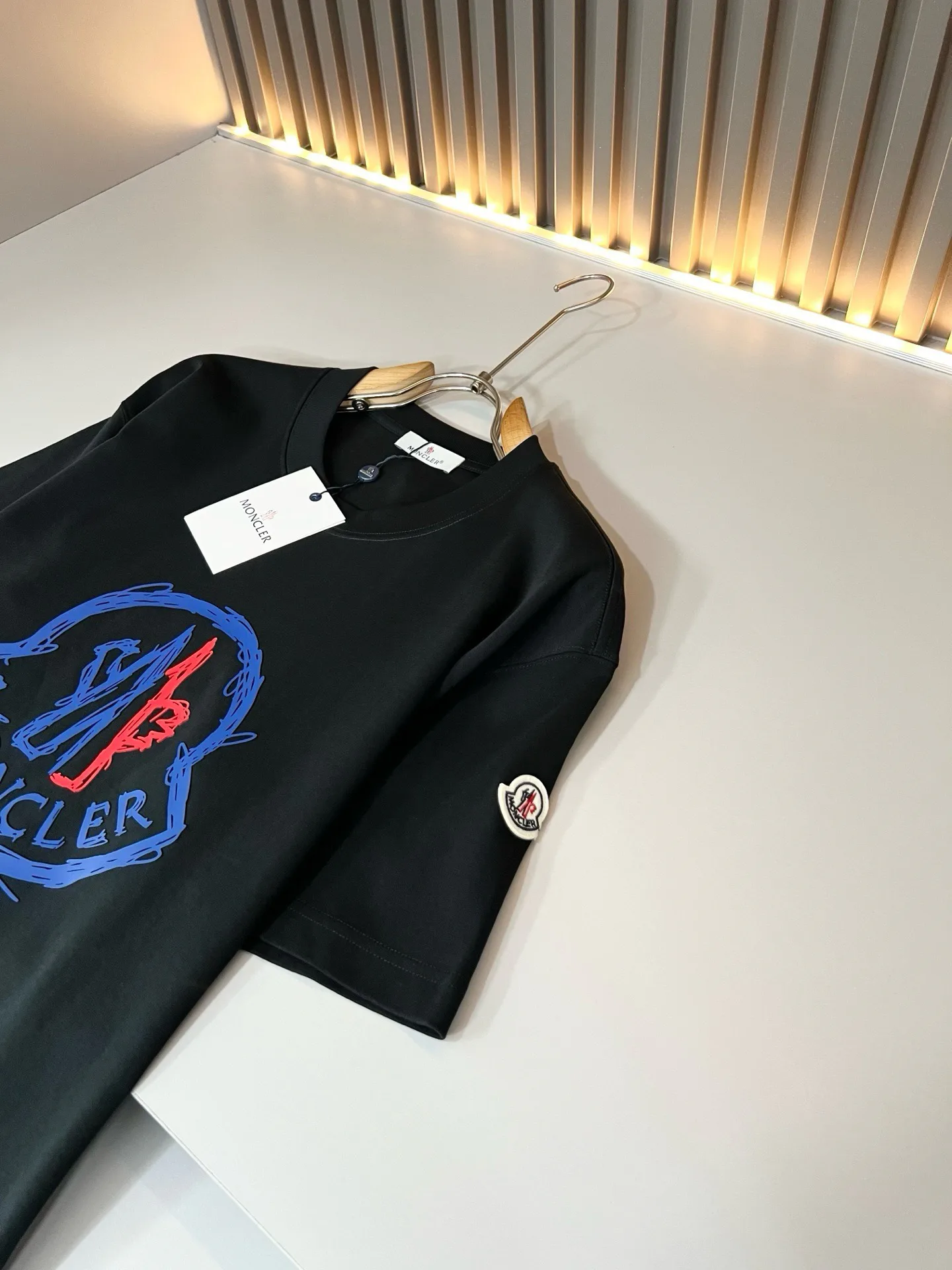 Men's T-Shirts MONCLER 18395763