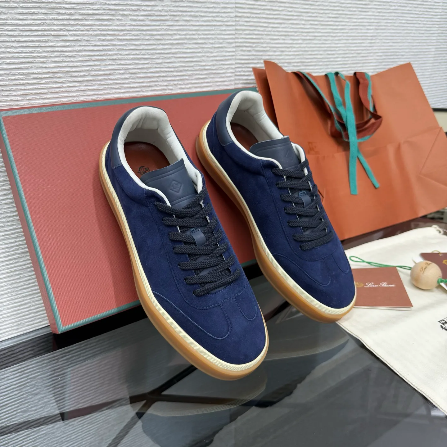Women's Sneakers LORO PIANA 17955584