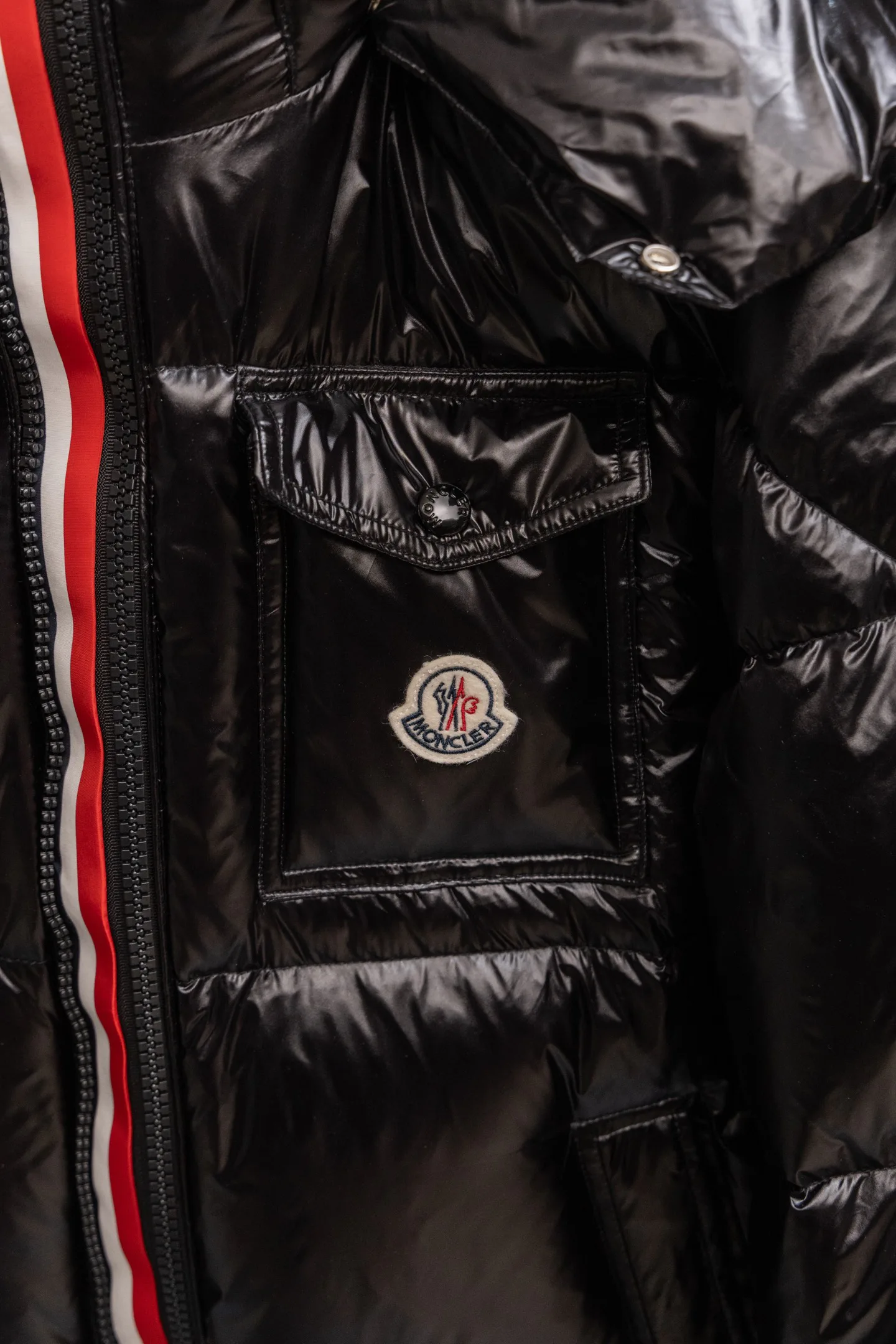 Men's Jackets And Down Jackets MONCLER 18179527