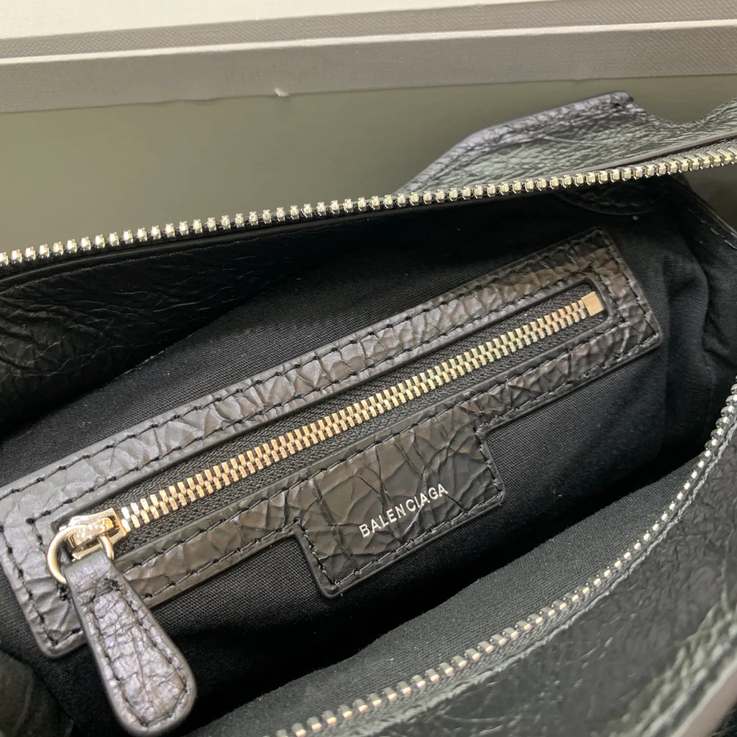 Women's Classic Handbags BALENCIAGA 17801579