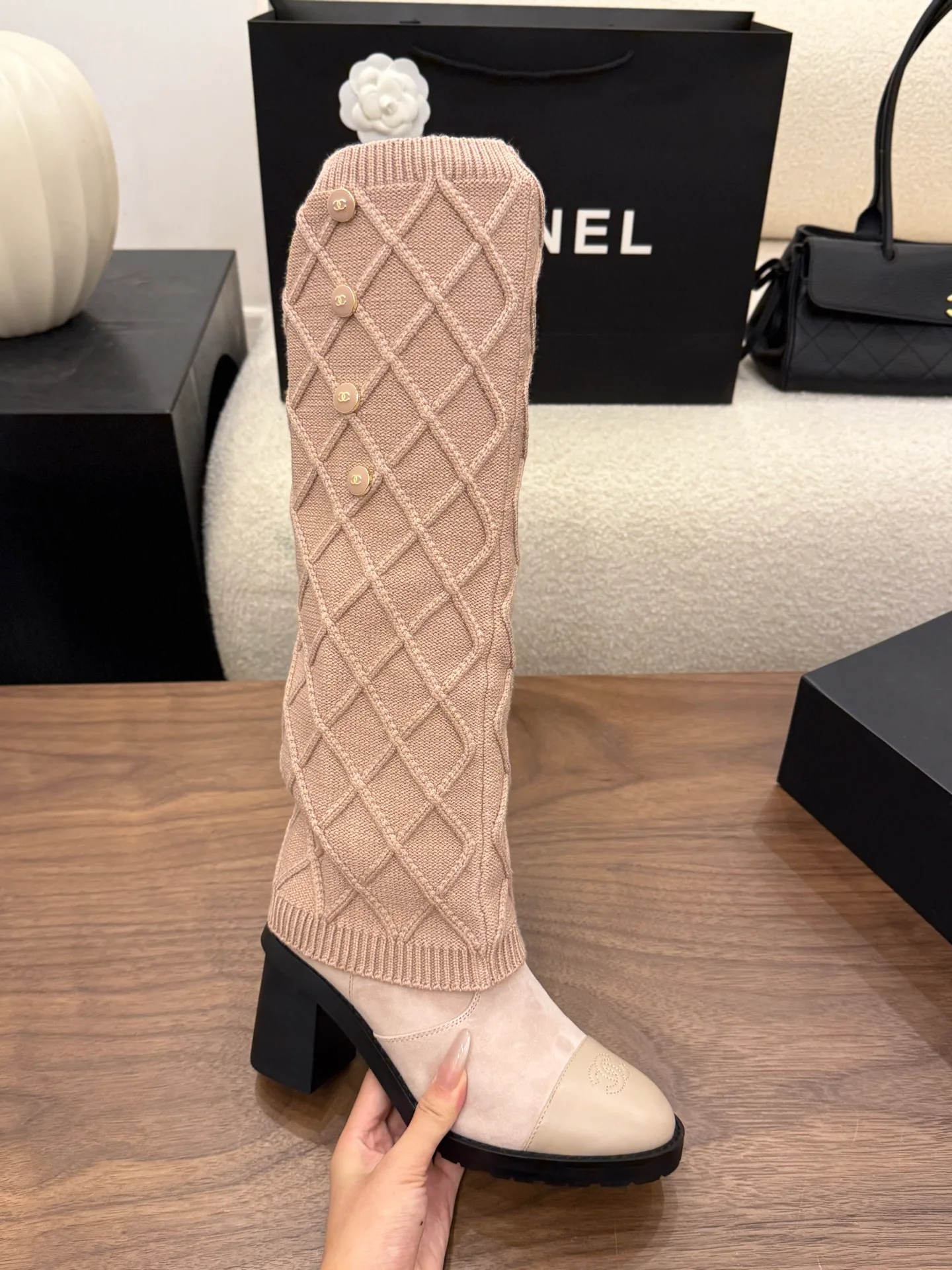 Women's Boots CHANEL 18323407