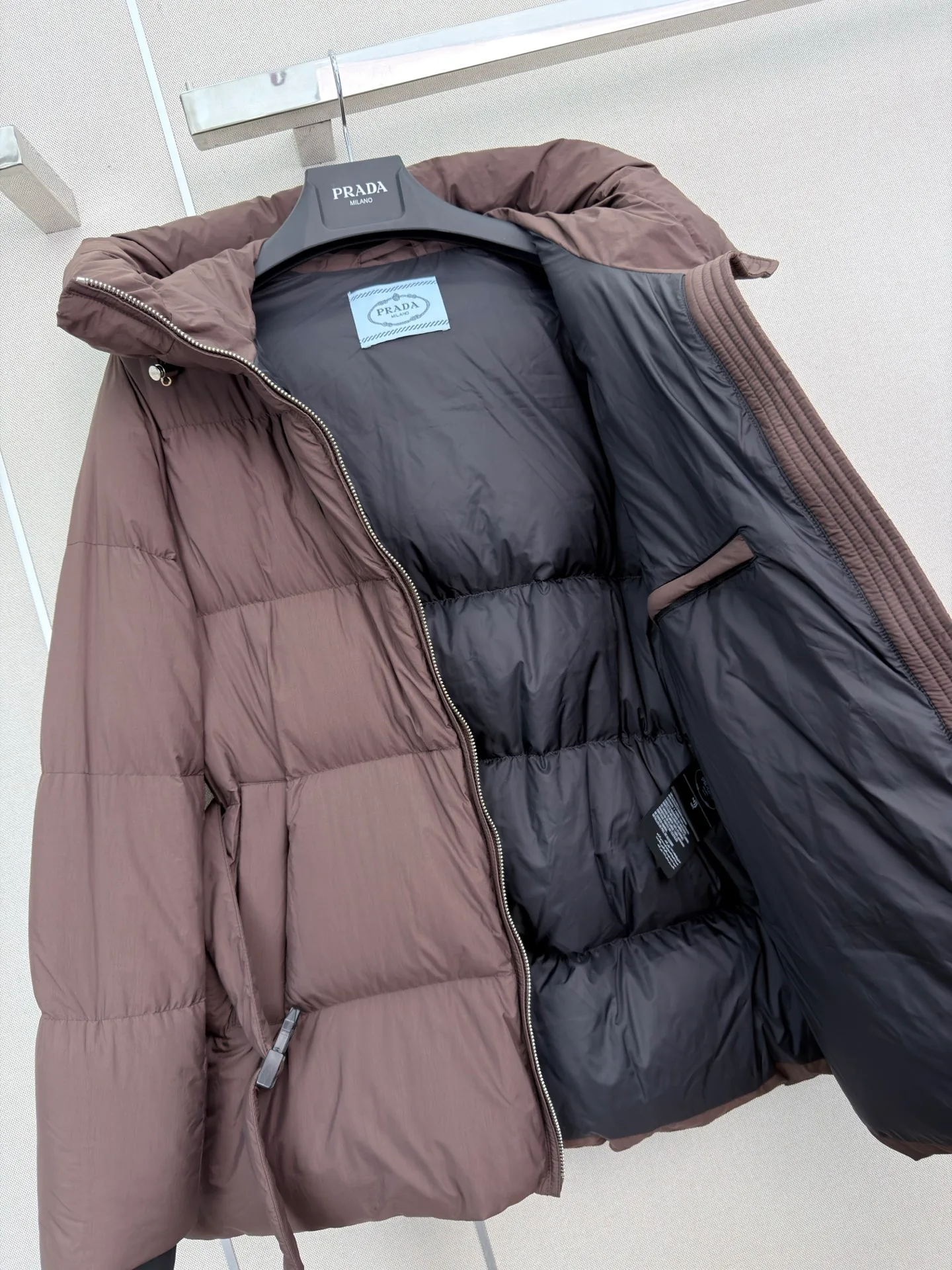Women's Jackets And Down Jackets PRADA 18185801