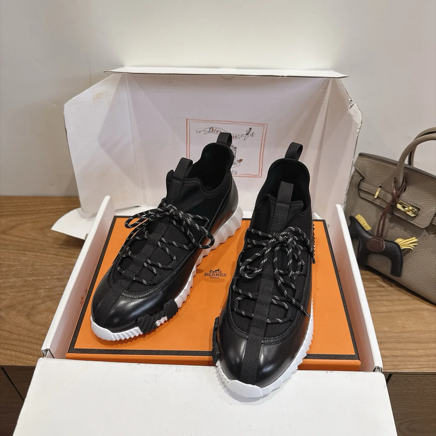 Women's Sneakers HERMES 17946708