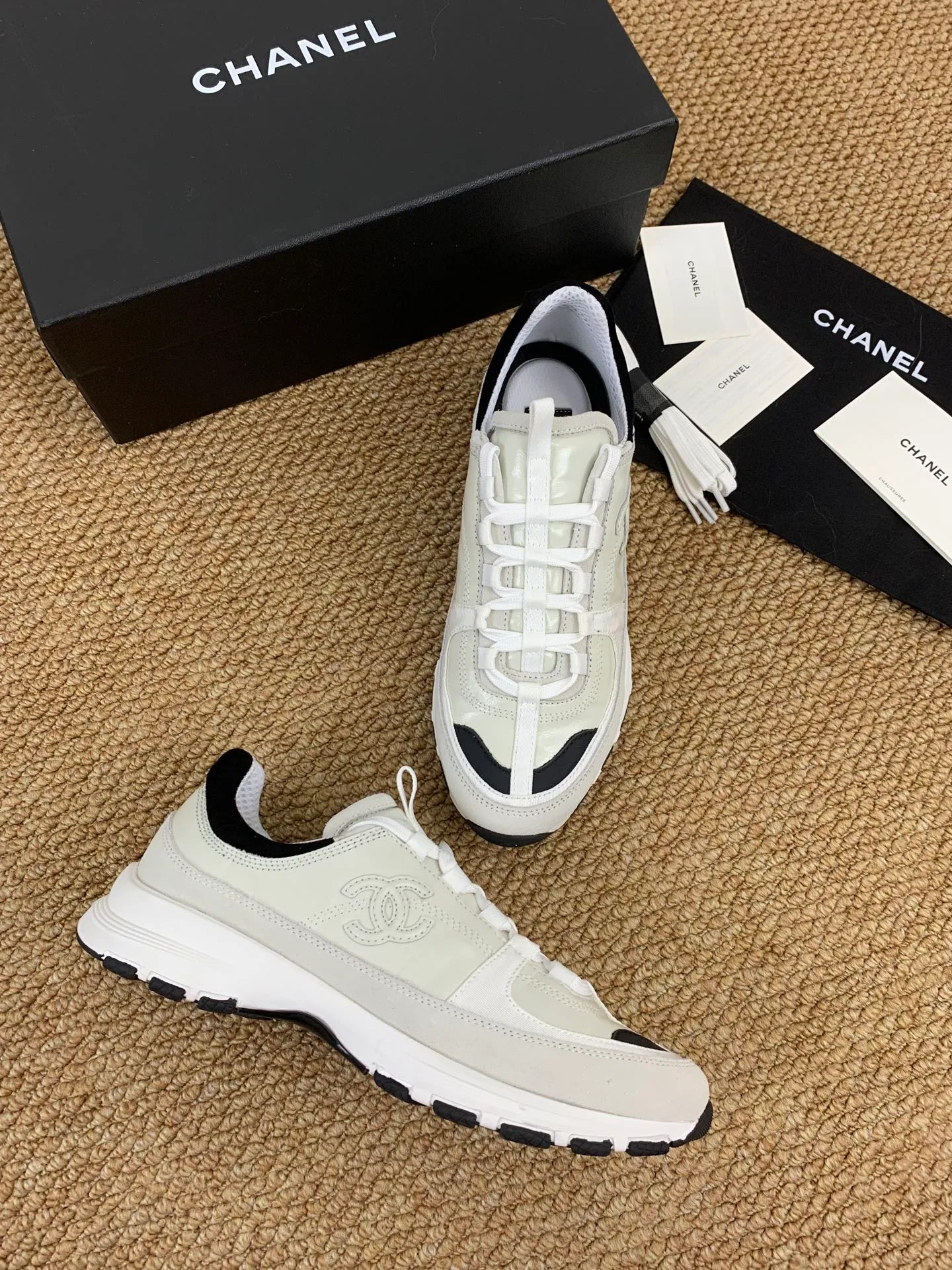 Women's Sneakers CHANEL 17545240