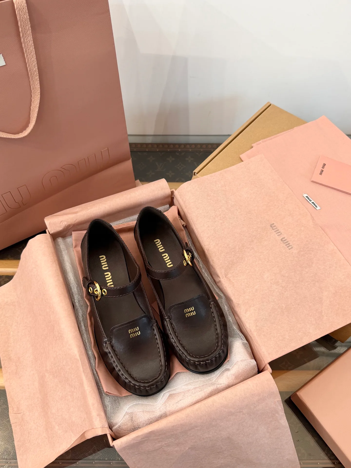 Women's Loafers And Moccasins MIU MIU 18409545