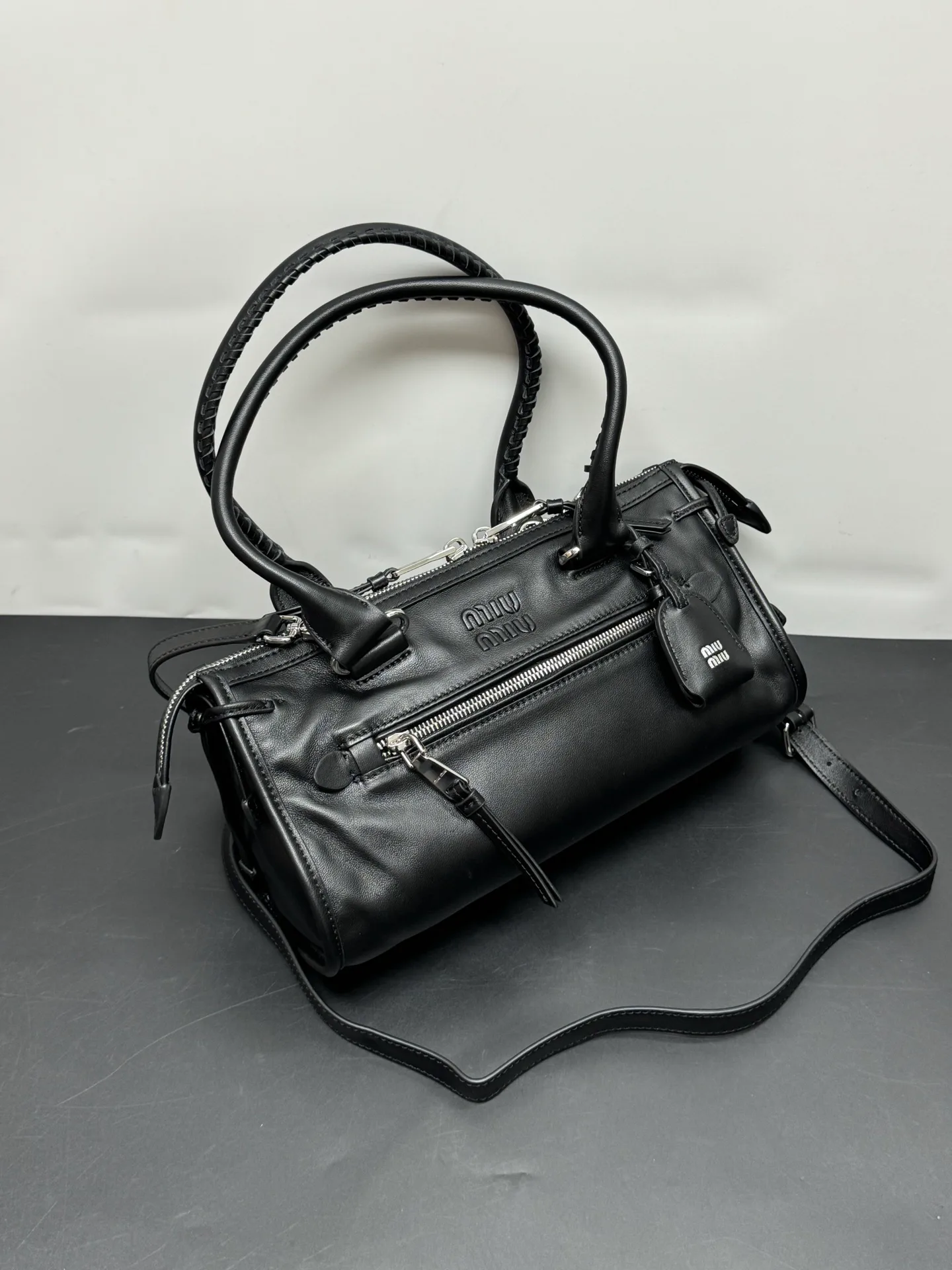 Women's Classic Handbags MIU MIU 18321237
