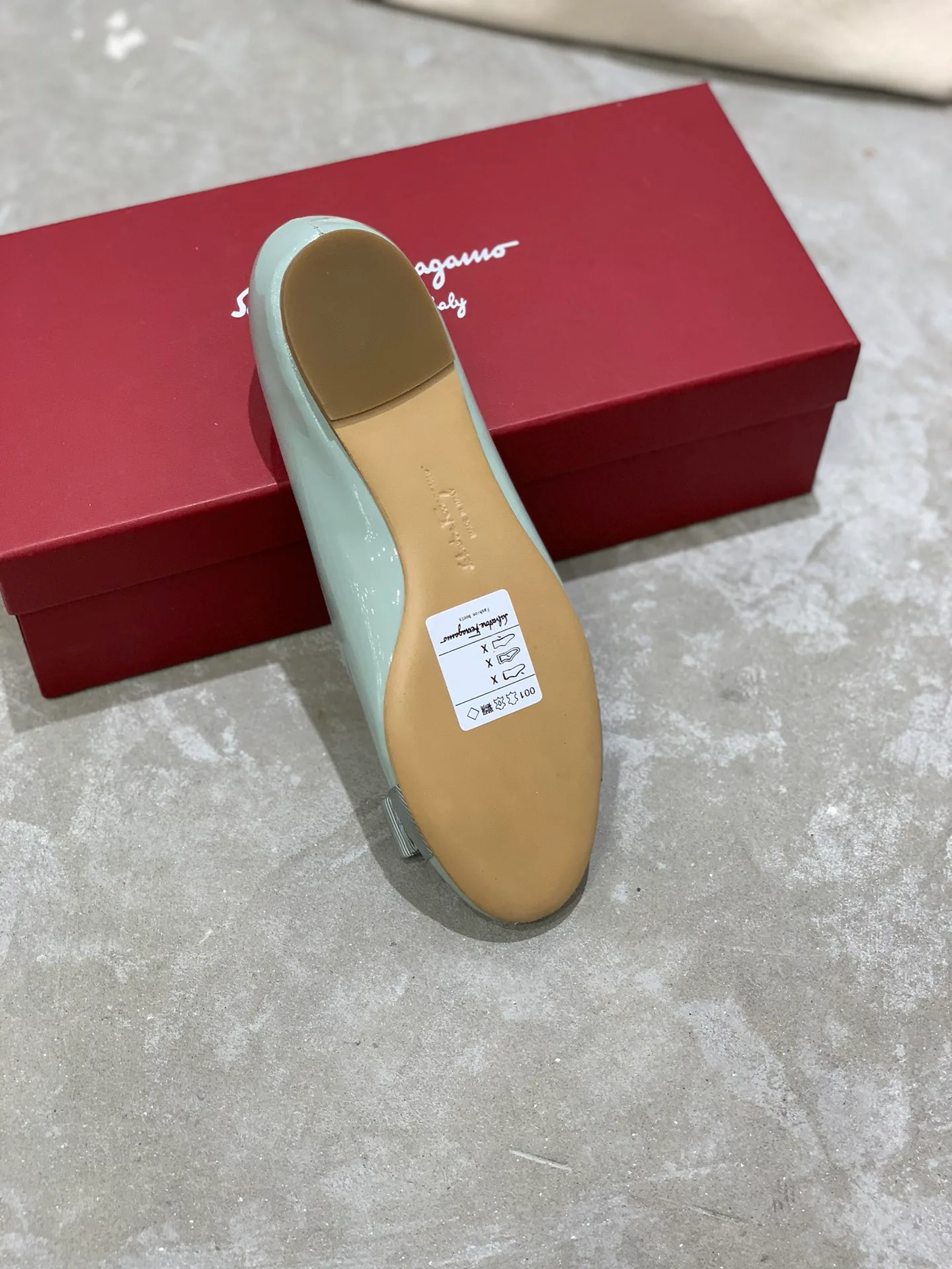 Women's Ballet Flats SALVATORE FERRAGAMO 18340638