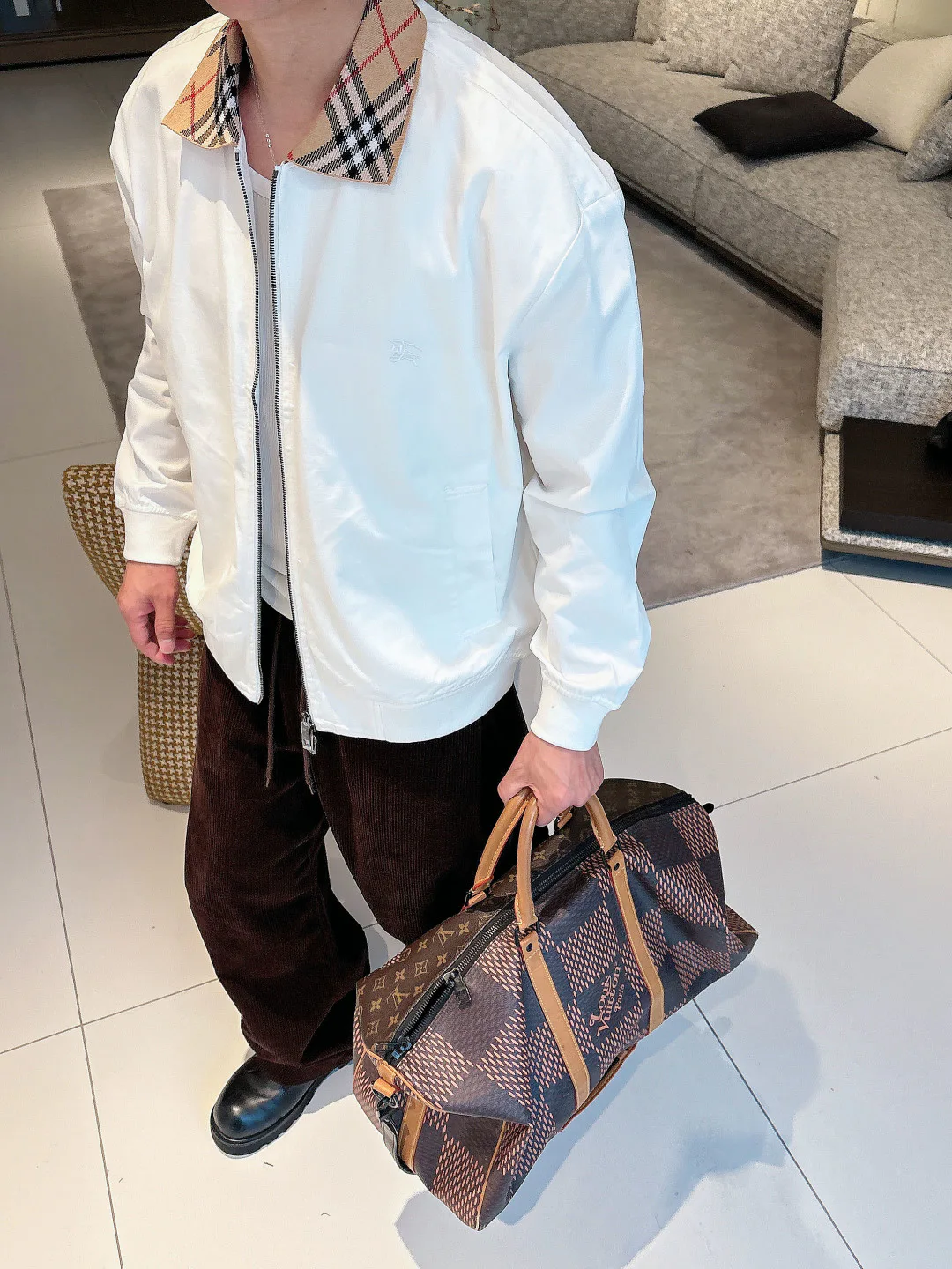 Men's Jackets And Down Jackets BURBERRY 18241159