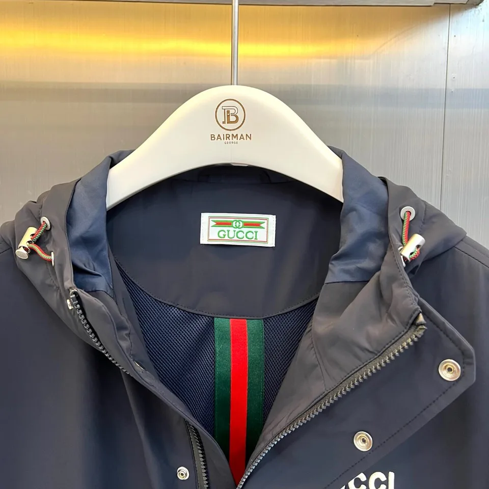 Women's Jackets And Down Jackets GUCCI 18416750