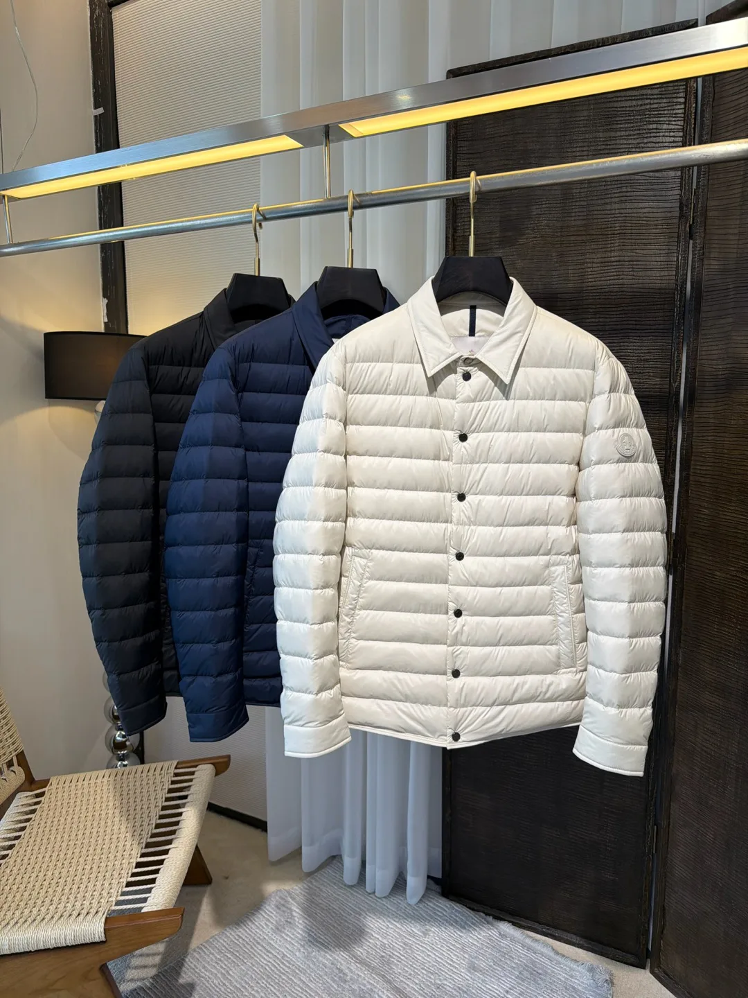 Men's Jackets And Down Jackets MONCLER 17852977