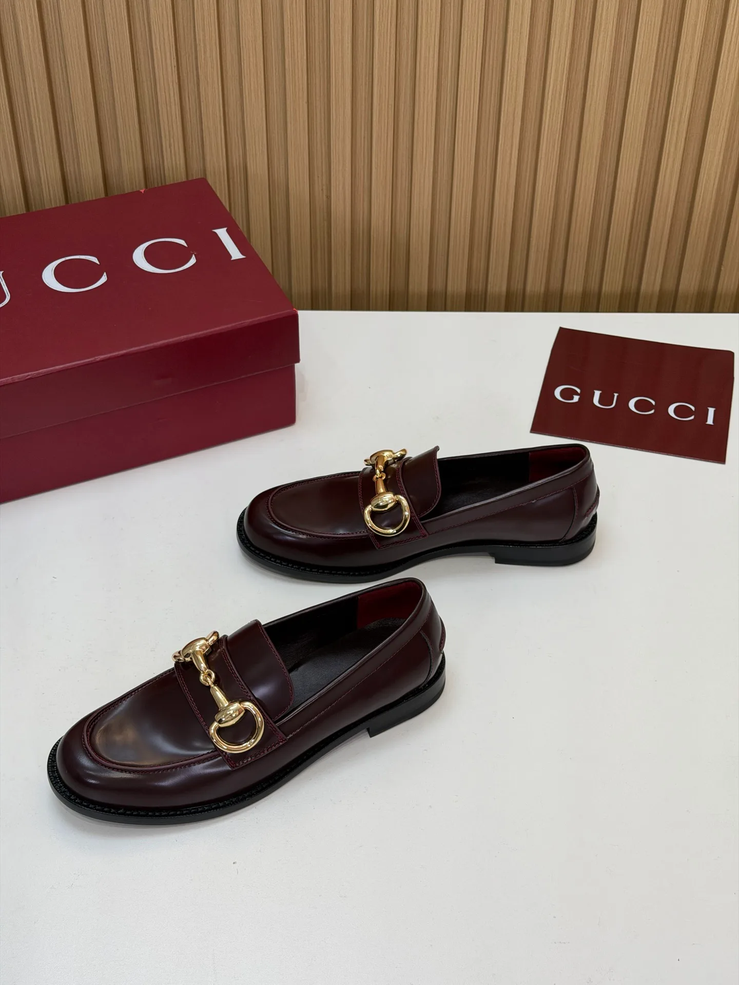 Women's Loafers And Moccasins GUCCI 18152943